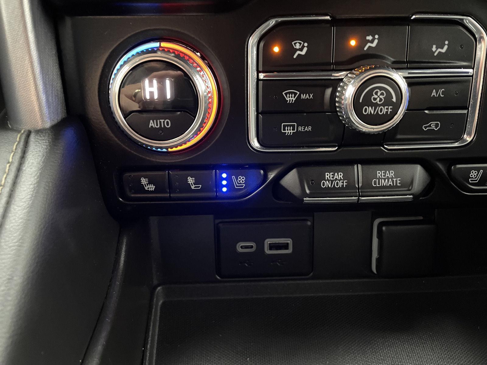 Used 2023 GMC Yukon for sale in Lincoln NE