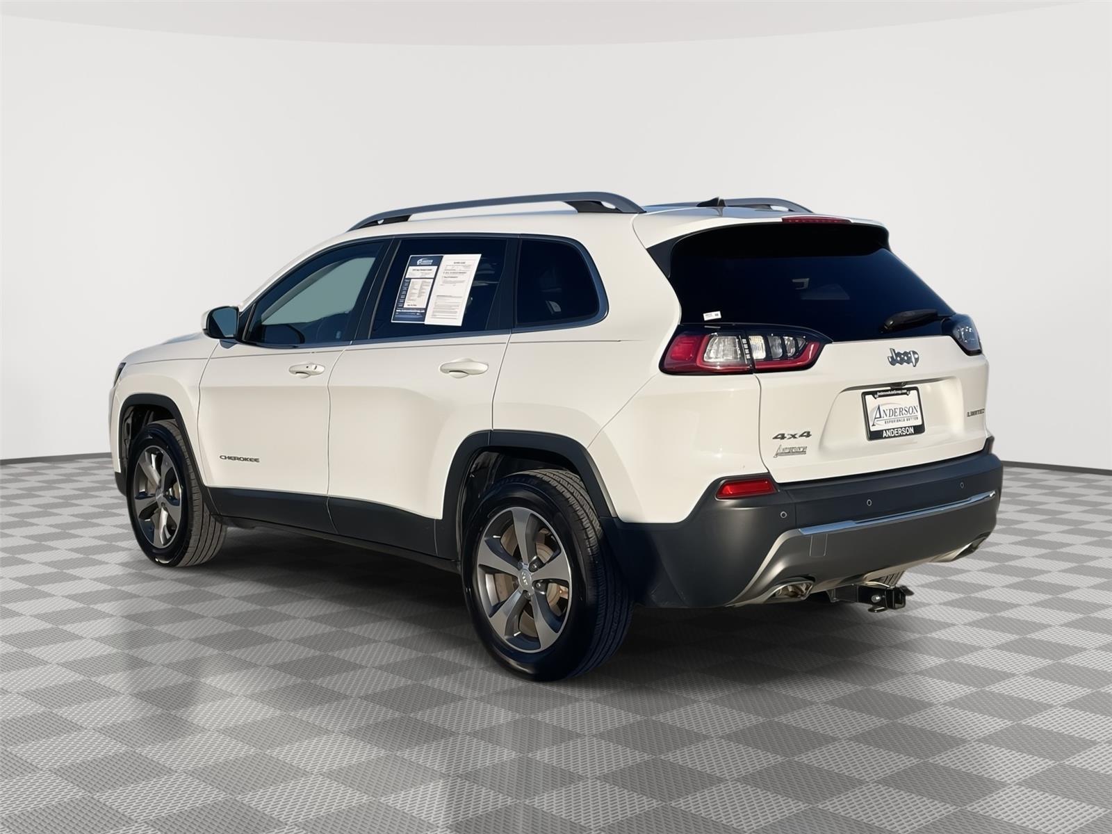 Used 2019 Jeep Cherokee Limited SUV/Crossover for sale in Lincoln NE