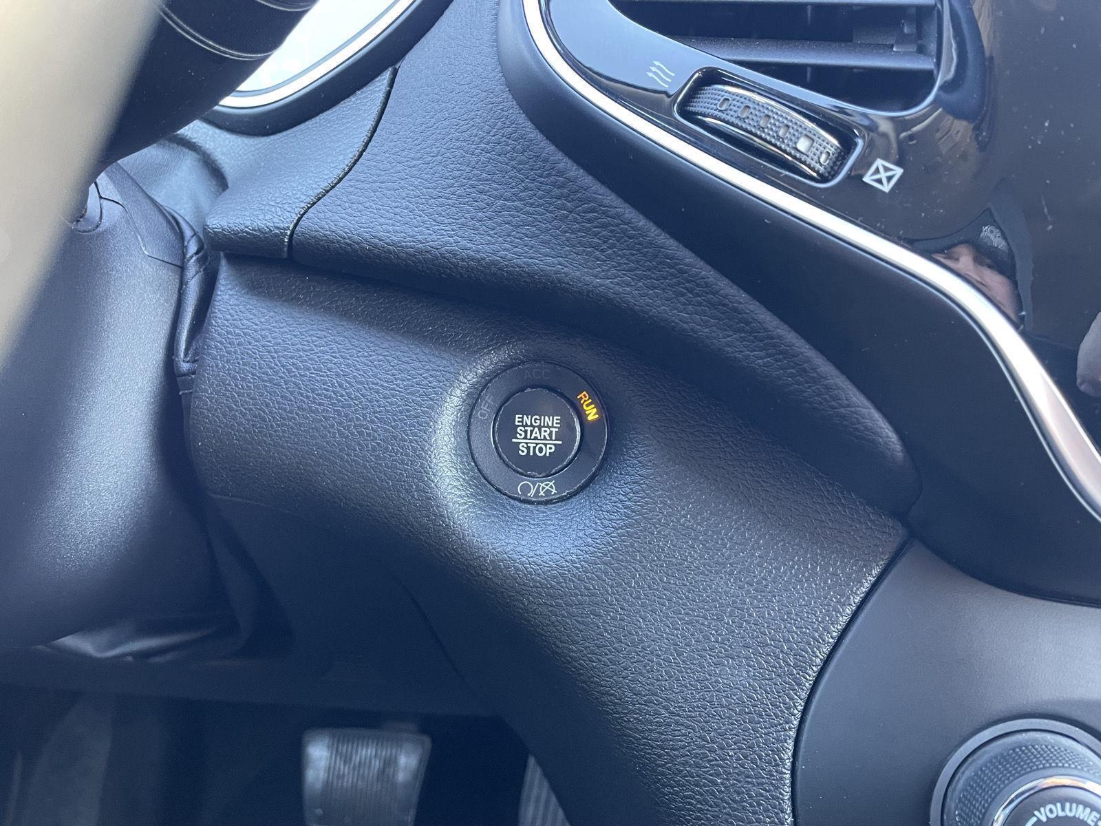 Used 2019 Jeep Cherokee Limited SUV/Crossover for sale in Lincoln NE