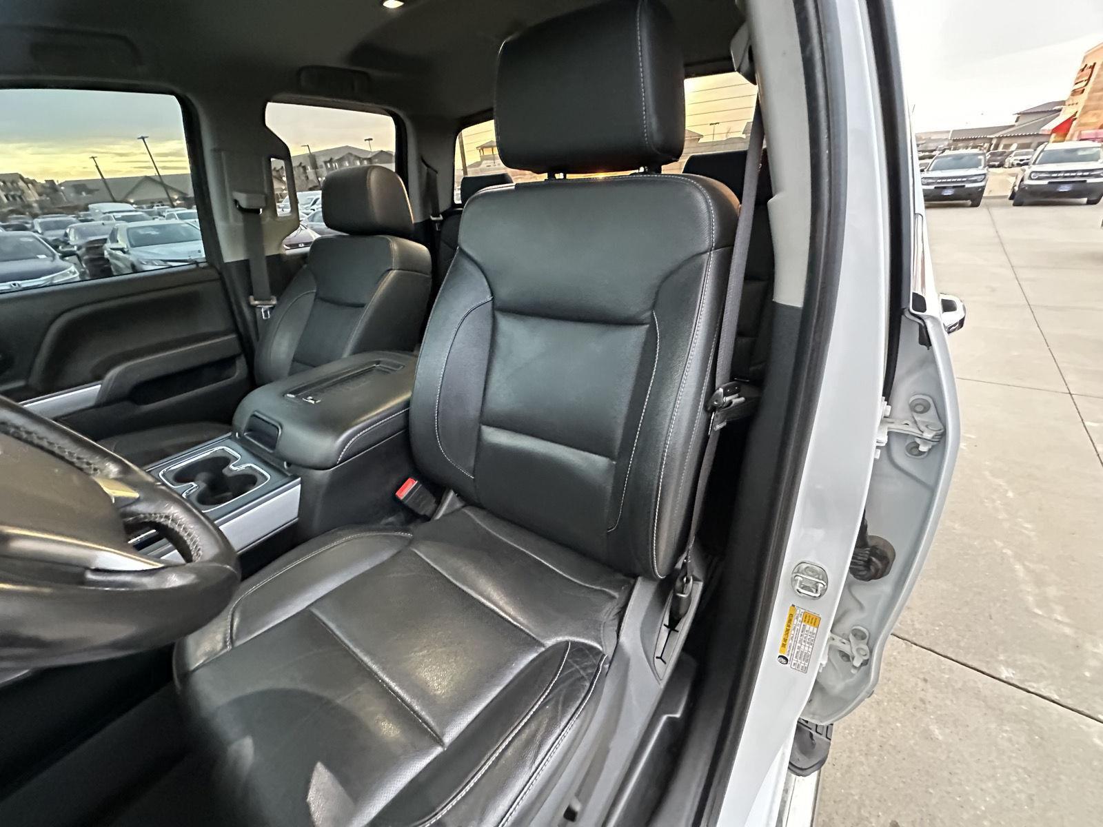 Used 2018 Chevrolet Silverado 1500 for sale in Lincoln NE
