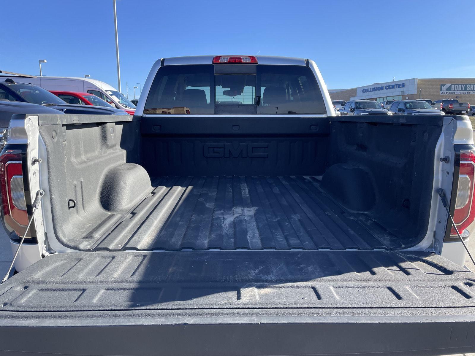Used 2018 GMC Sierra 1500 for sale in Lincoln NE