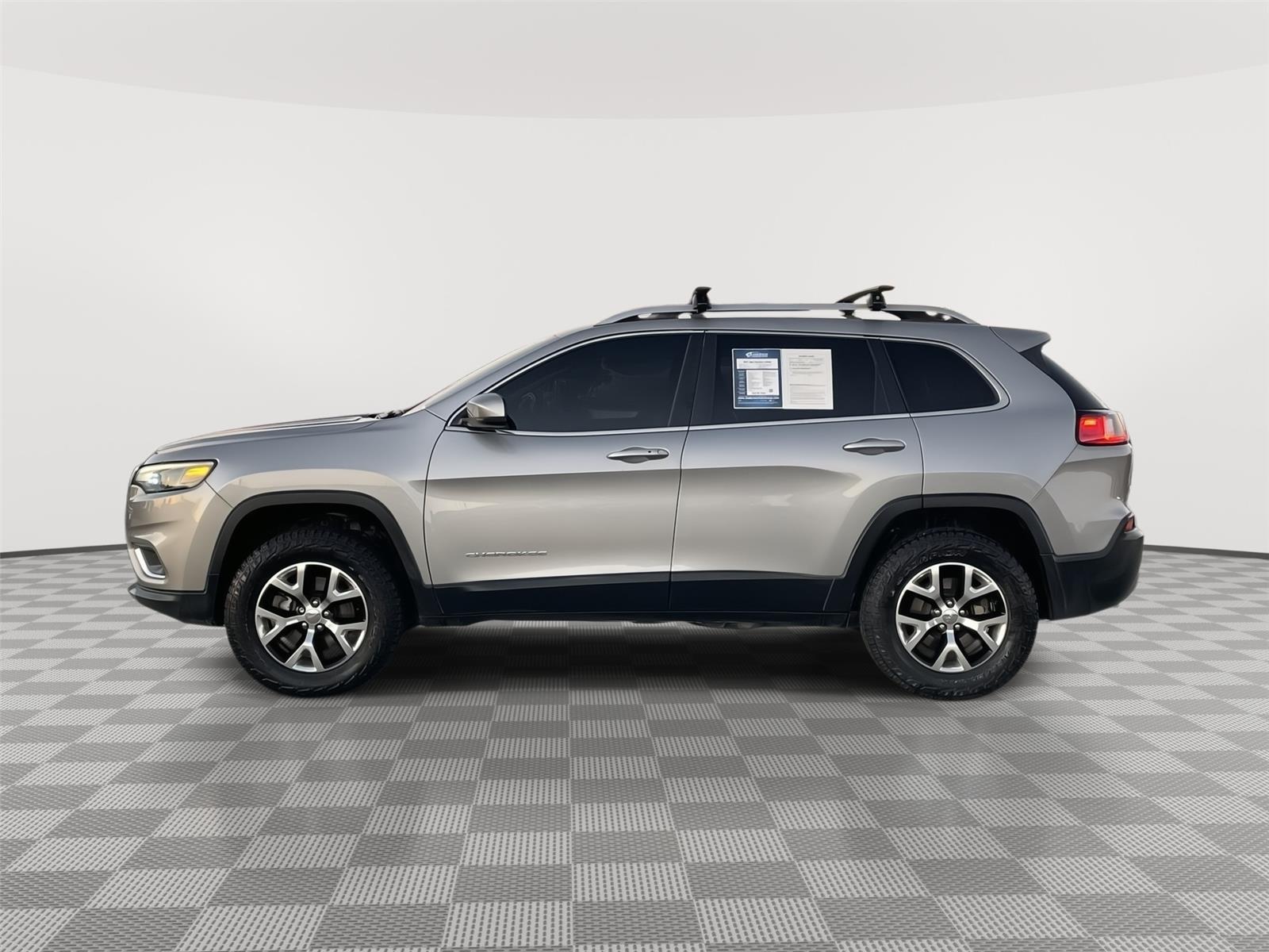 Used 2019 Jeep Cherokee for sale in Lincoln NE