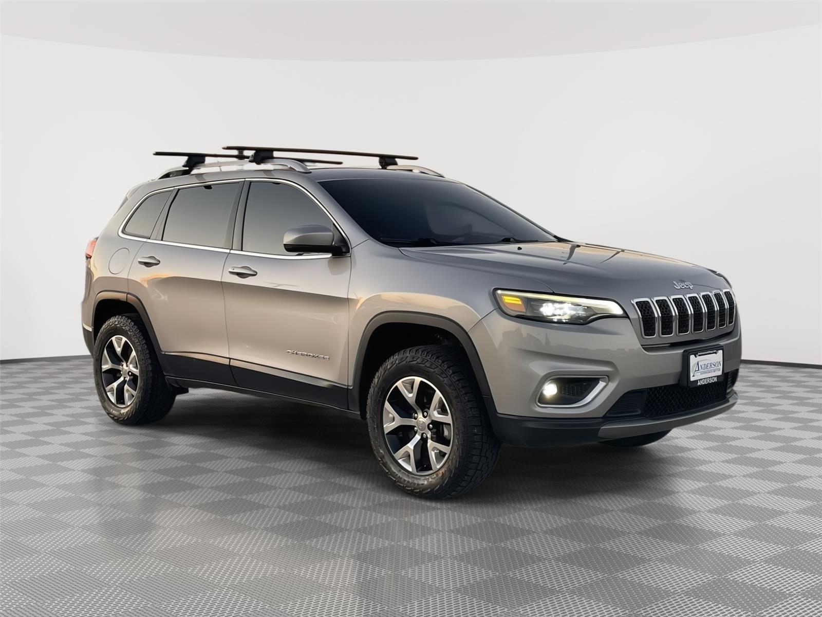 Used 2019 Jeep Cherokee for sale in Lincoln NE