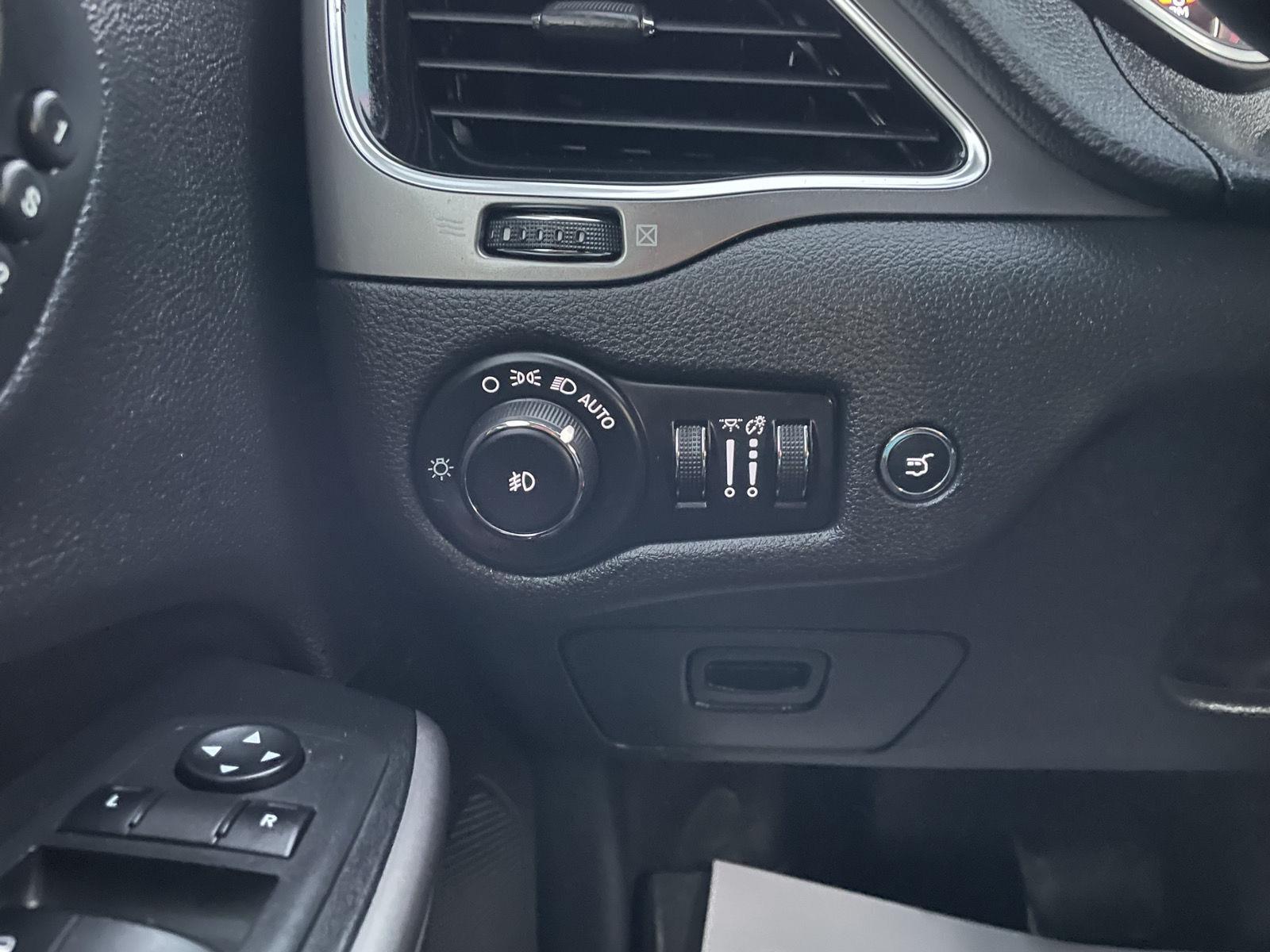 Used 2019 Jeep Cherokee for sale in Lincoln NE