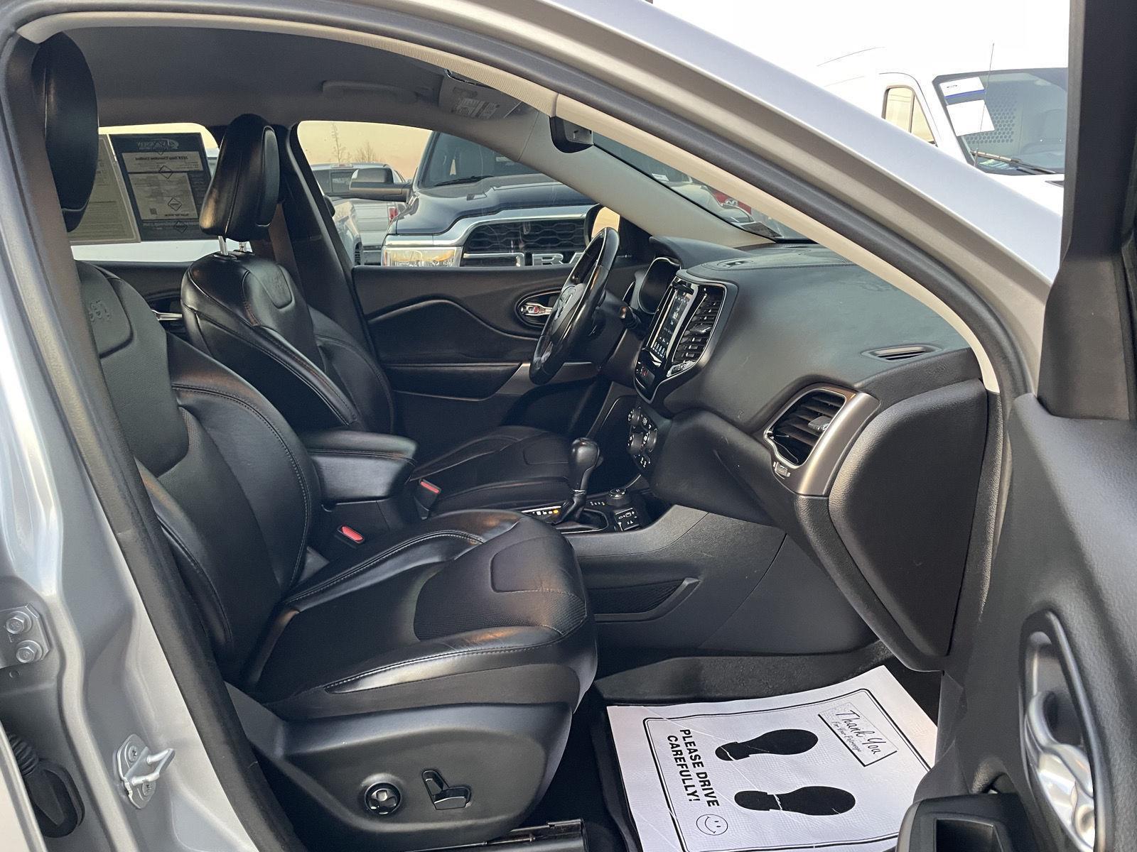 Used 2019 Jeep Cherokee for sale in Lincoln NE