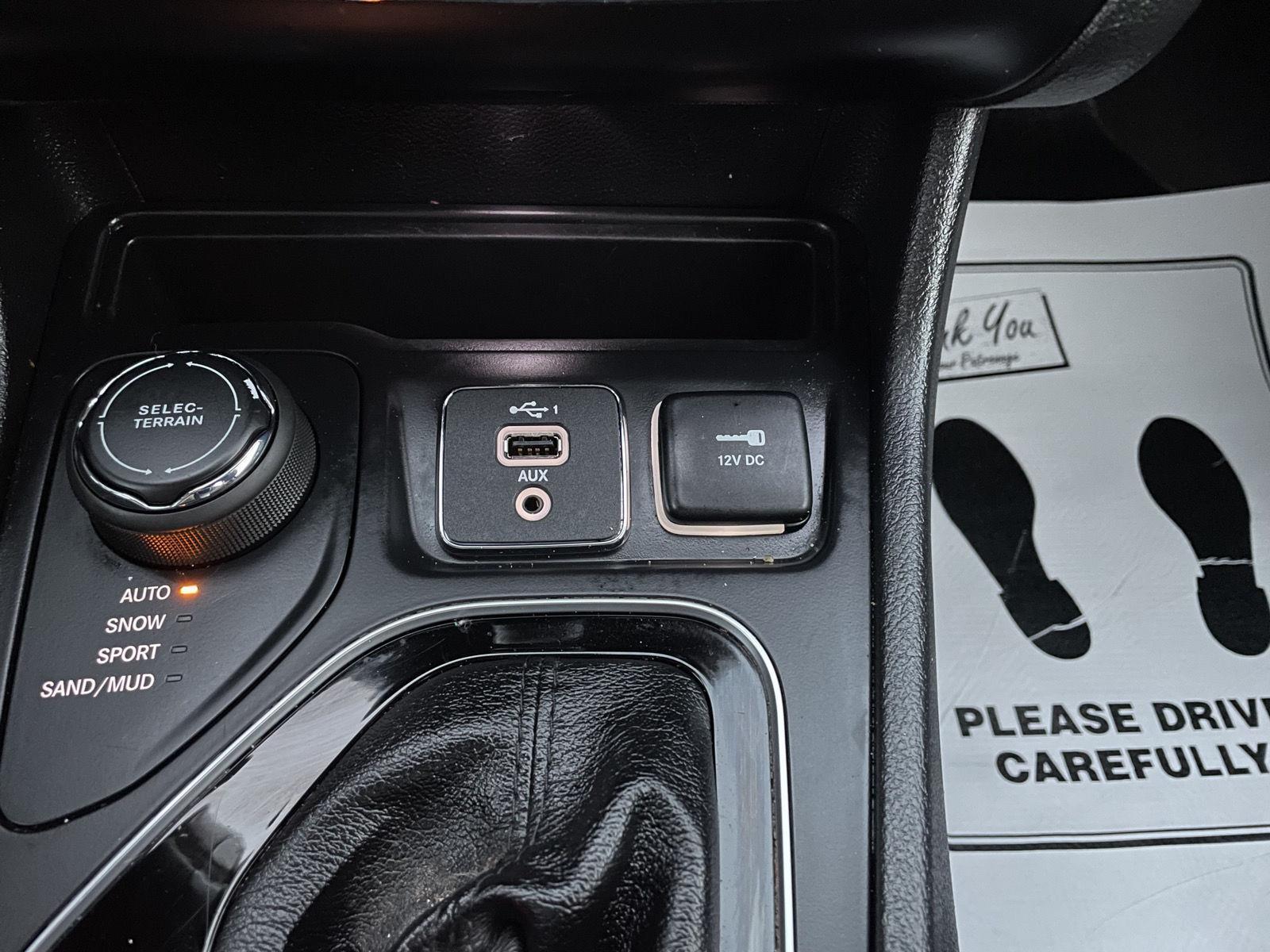 Used 2019 Jeep Cherokee for sale in Lincoln NE