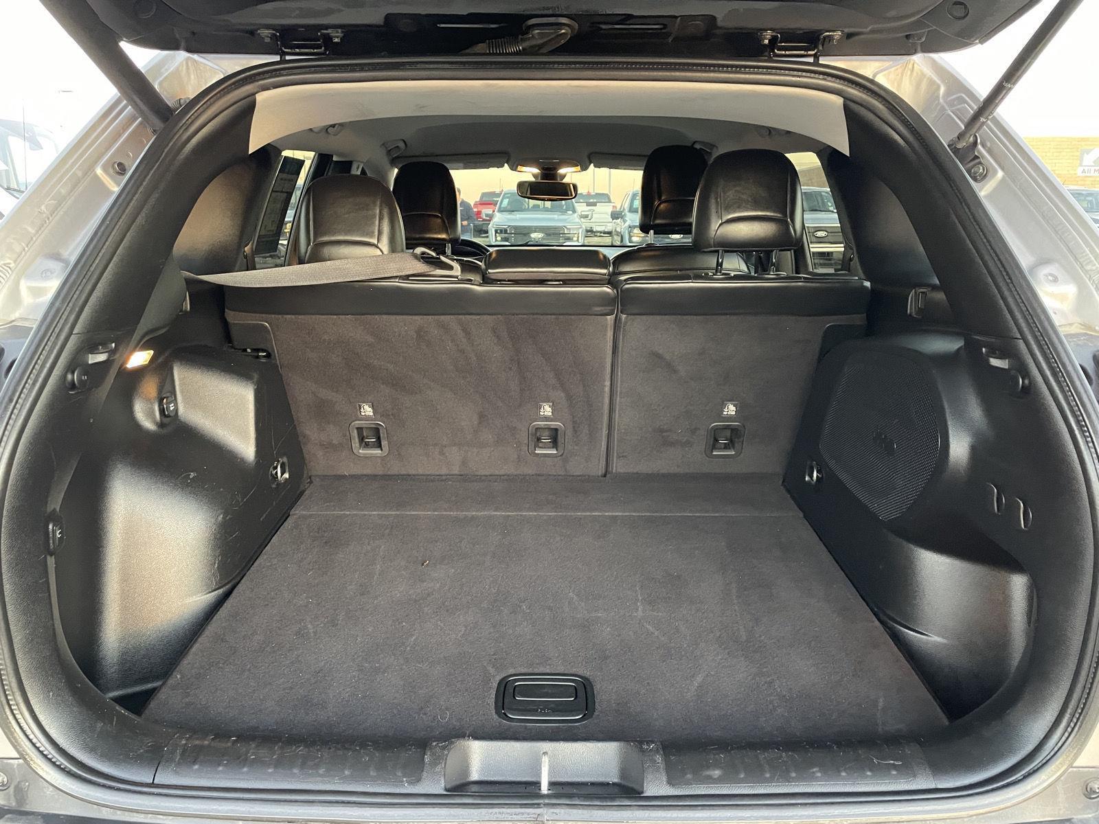 Used 2019 Jeep Cherokee for sale in Lincoln NE