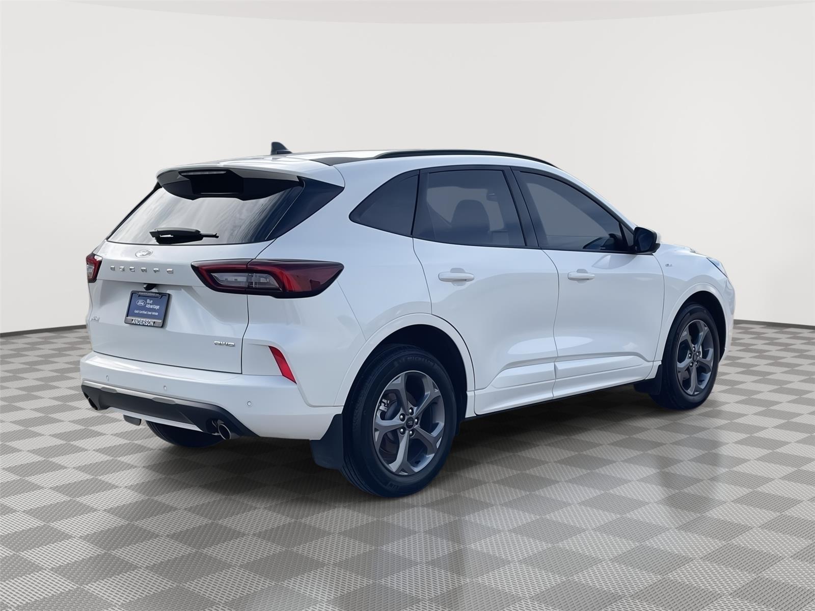 Used 2023 Ford Escape for sale in Lincoln NE