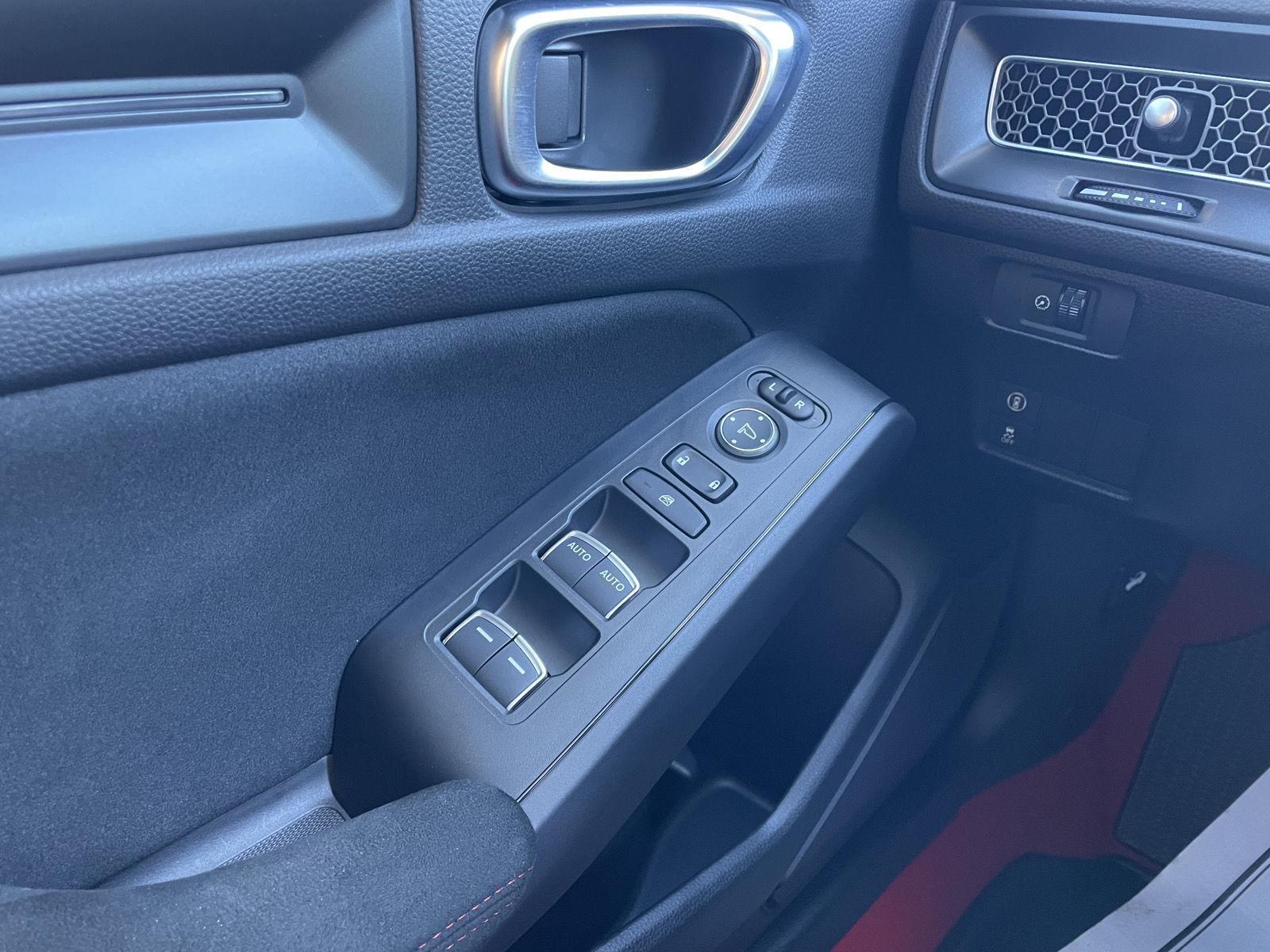 Used 2025 Honda Civic for sale in Lincoln NE