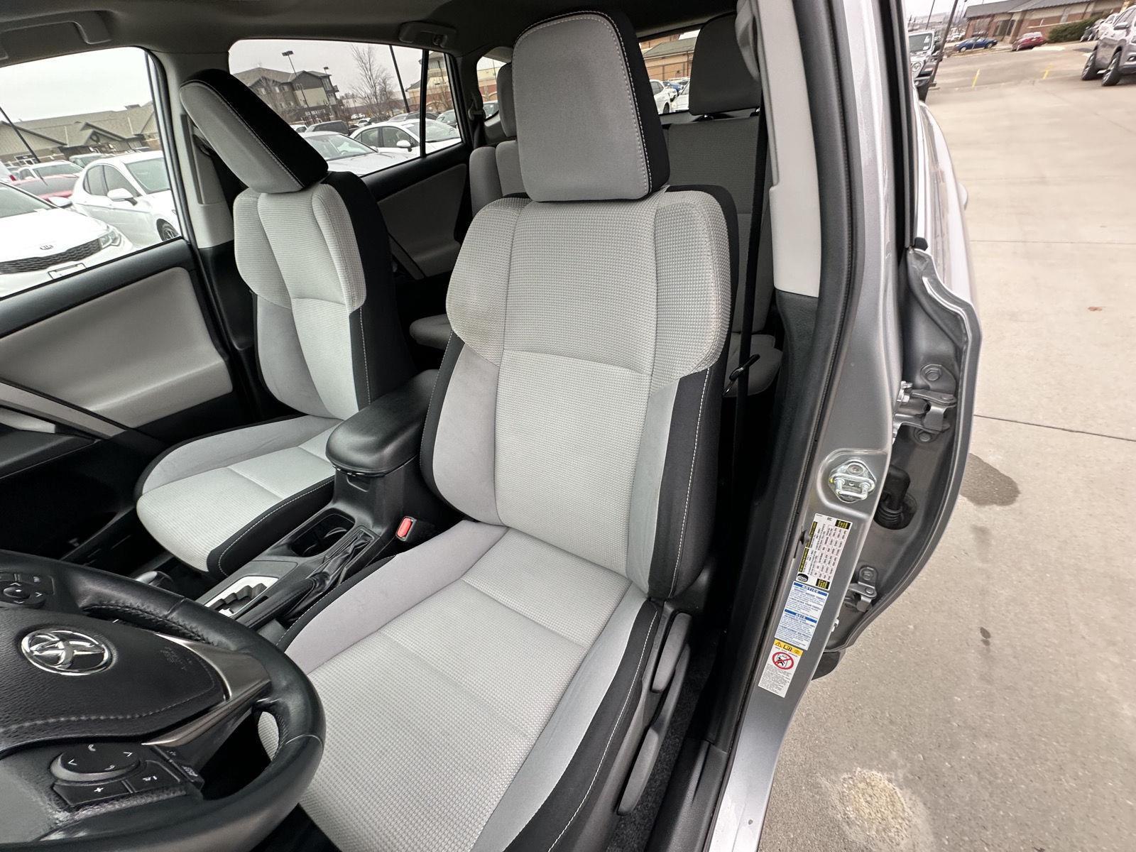 Used 2016 Toyota RAV4 for sale in Lincoln NE