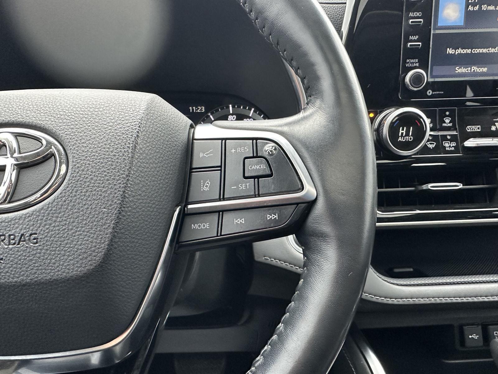 Used 2020 Toyota Highlander for sale in Lincoln NE