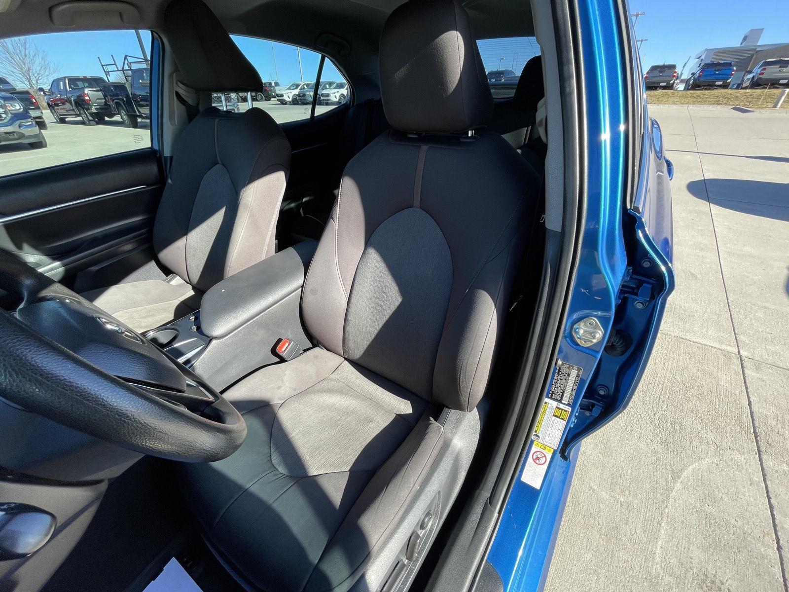 Used 2019 Toyota Camry for sale in Lincoln NE