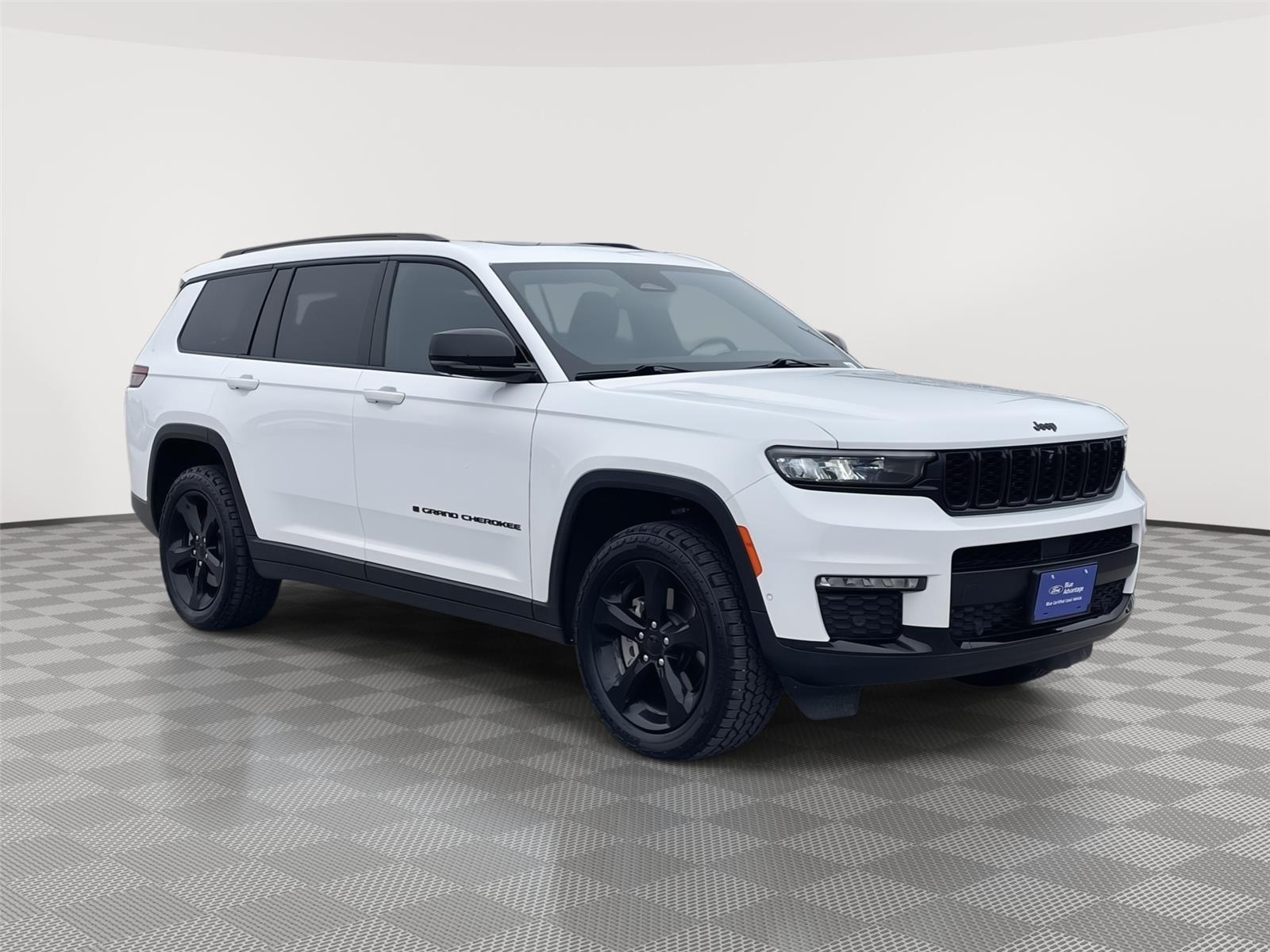 Pre-Owned 2024 Jeep Grand Cherokee L for sale in Lincoln NE