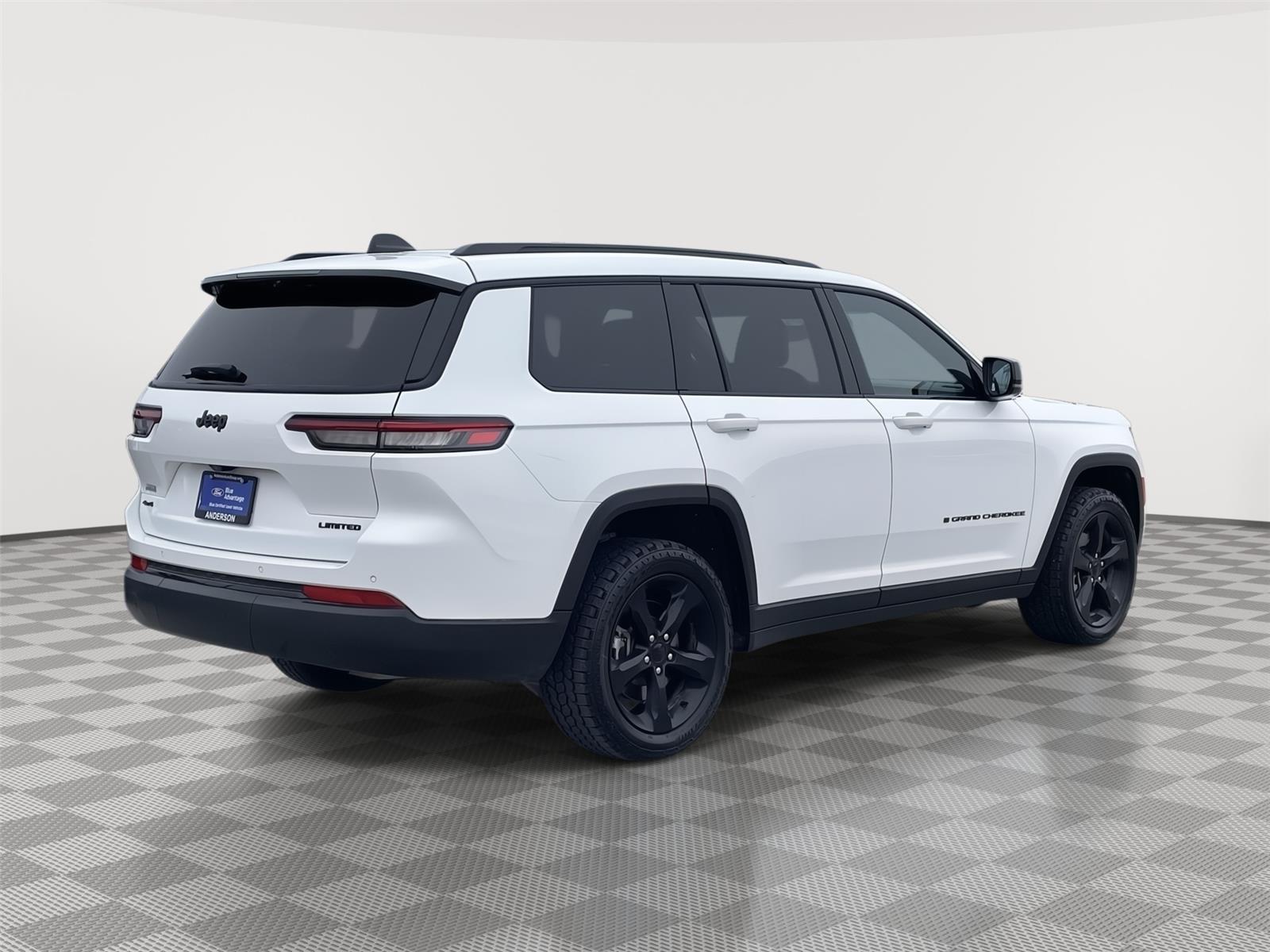 Pre-Owned 2024 Jeep Grand Cherokee L for sale in Lincoln NE