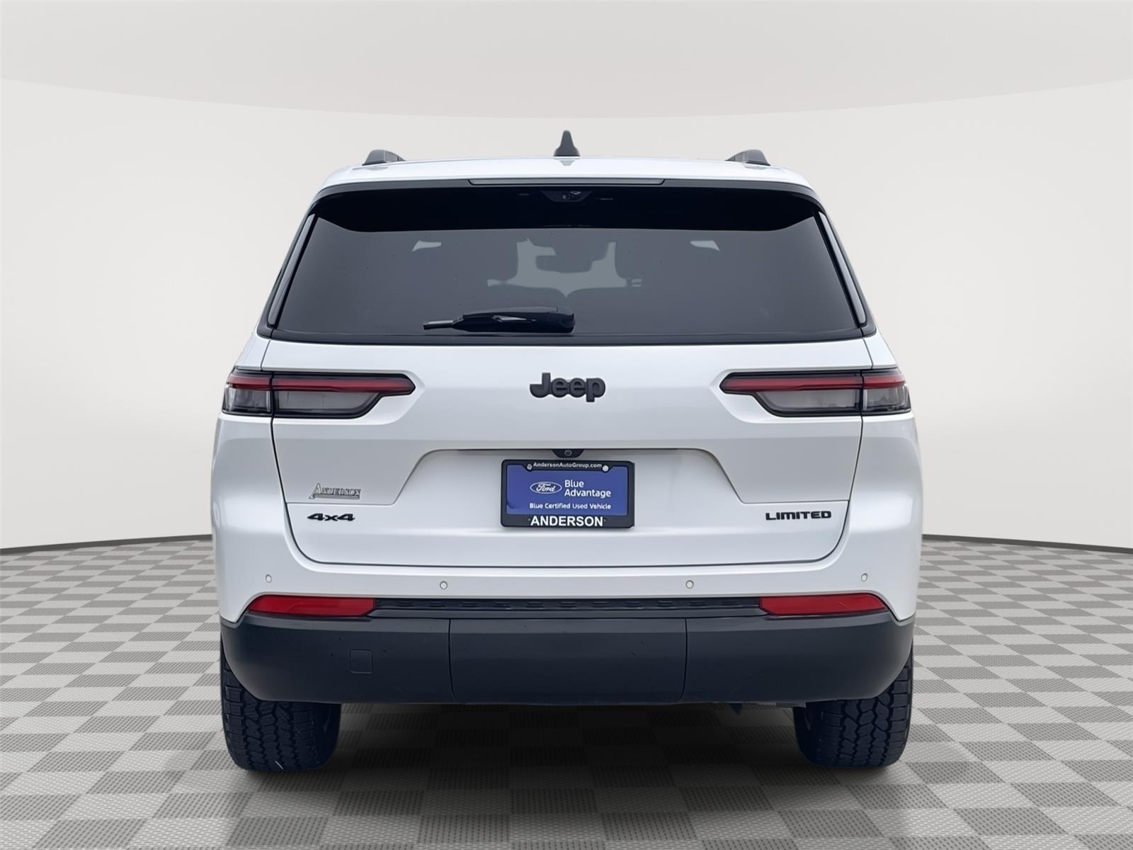 Pre-Owned 2024 Jeep Grand Cherokee L for sale in Lincoln NE