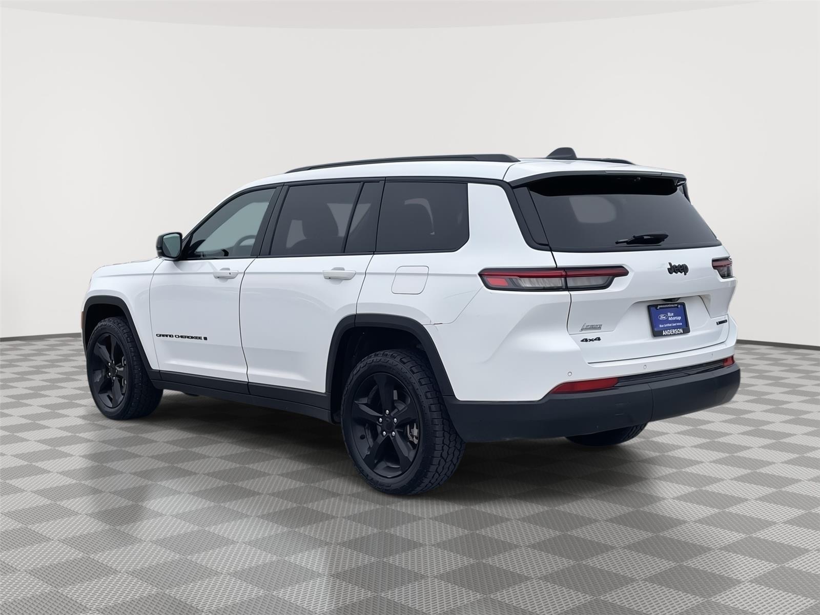 Pre-Owned 2024 Jeep Grand Cherokee L for sale in Lincoln NE