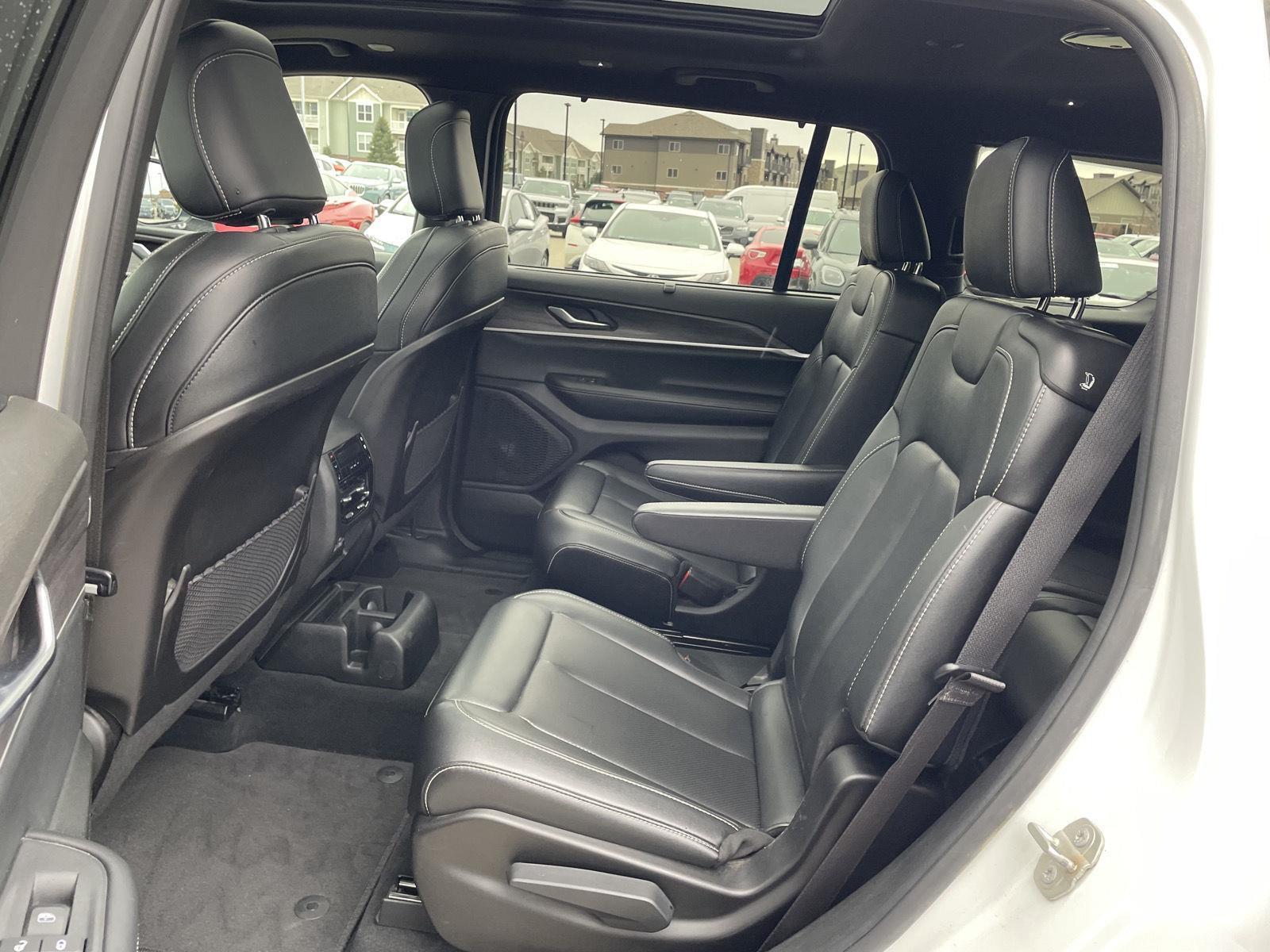 Pre-Owned 2024 Jeep Grand Cherokee L for sale in Lincoln NE