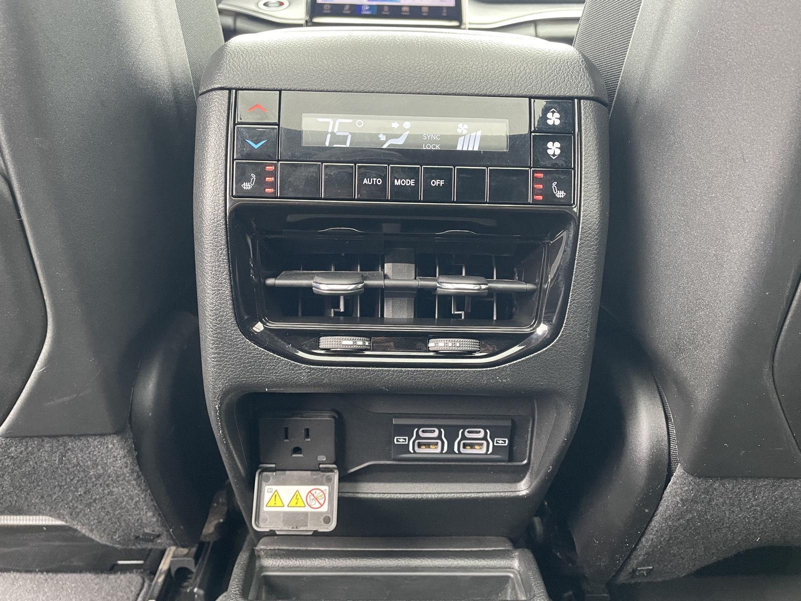 Pre-Owned 2024 Jeep Grand Cherokee L for sale in Lincoln NE