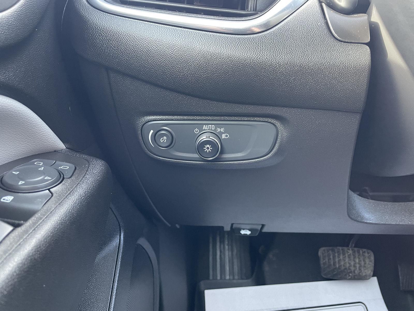 Used 2022 Chevrolet Equinox for sale in Lincoln NE