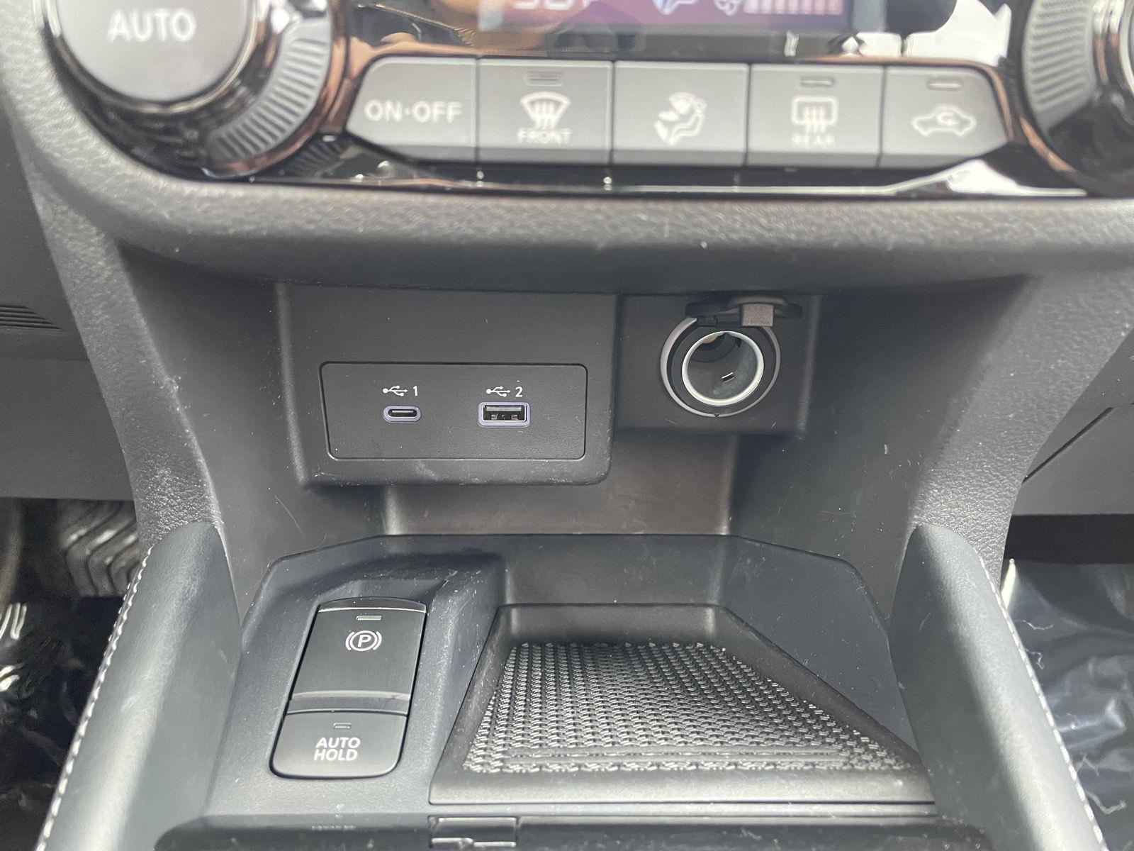 Used 2023 Nissan Kicks for sale in Lincoln NE