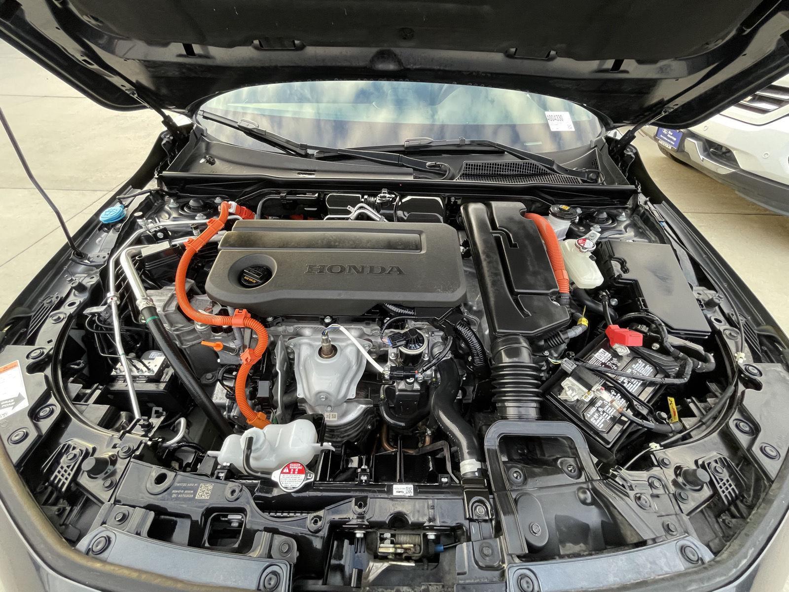 Used 2025 Honda Civic Hybrid for sale in Lincoln NE