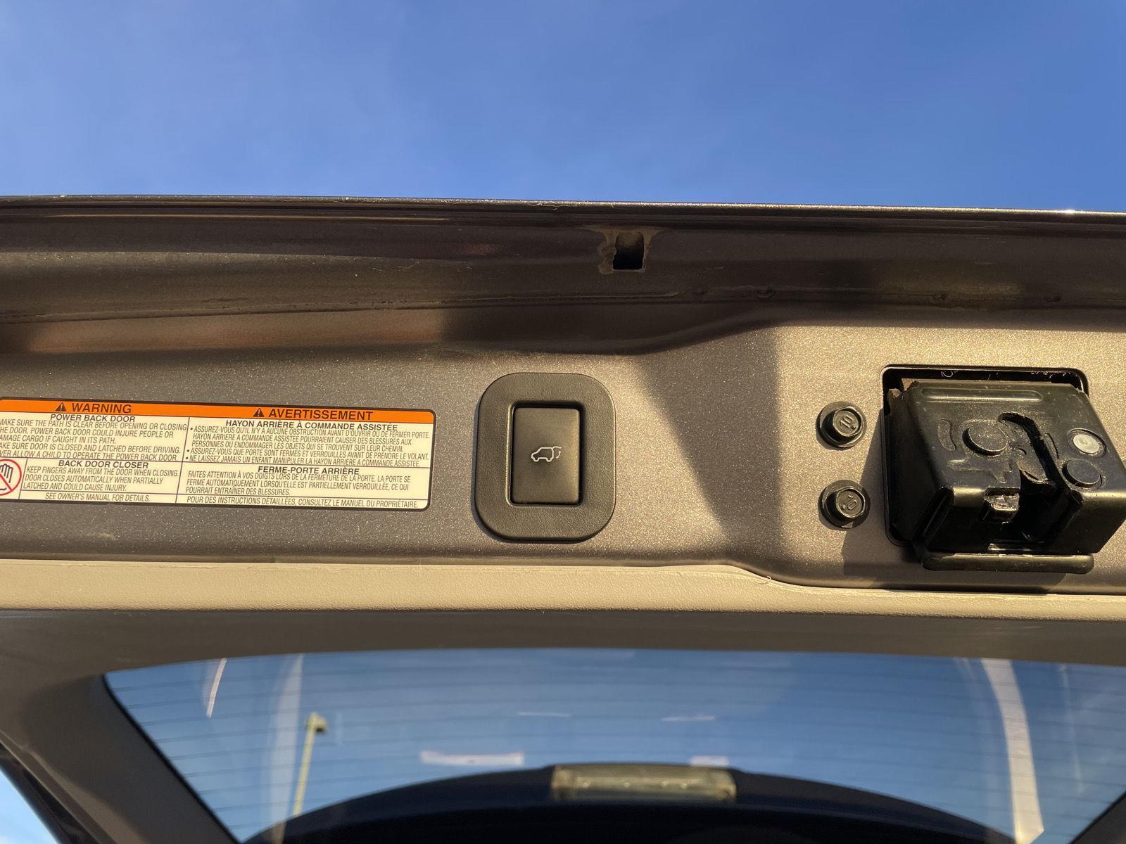 Pre-Owned 2018 Toyota Sienna for sale in Lincoln NE