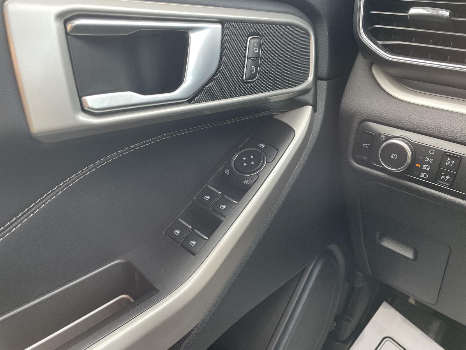 Used 2023 Ford Explorer for sale in Lincoln NE