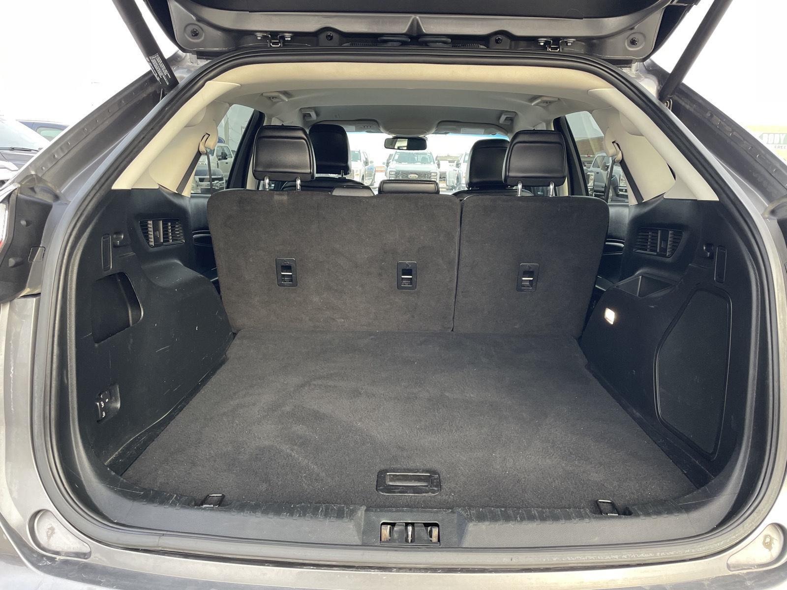 Pre-Owned 2022 Ford Edge for sale in Lincoln NE