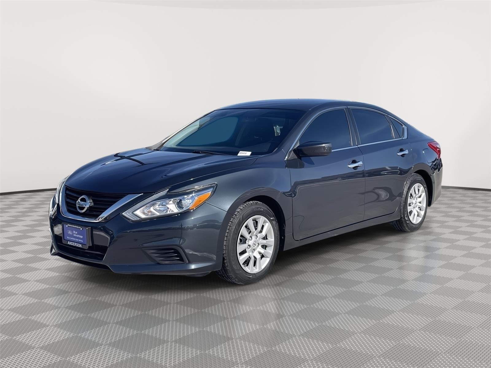 Used 2018 Nissan Altima for sale in Lincoln NE