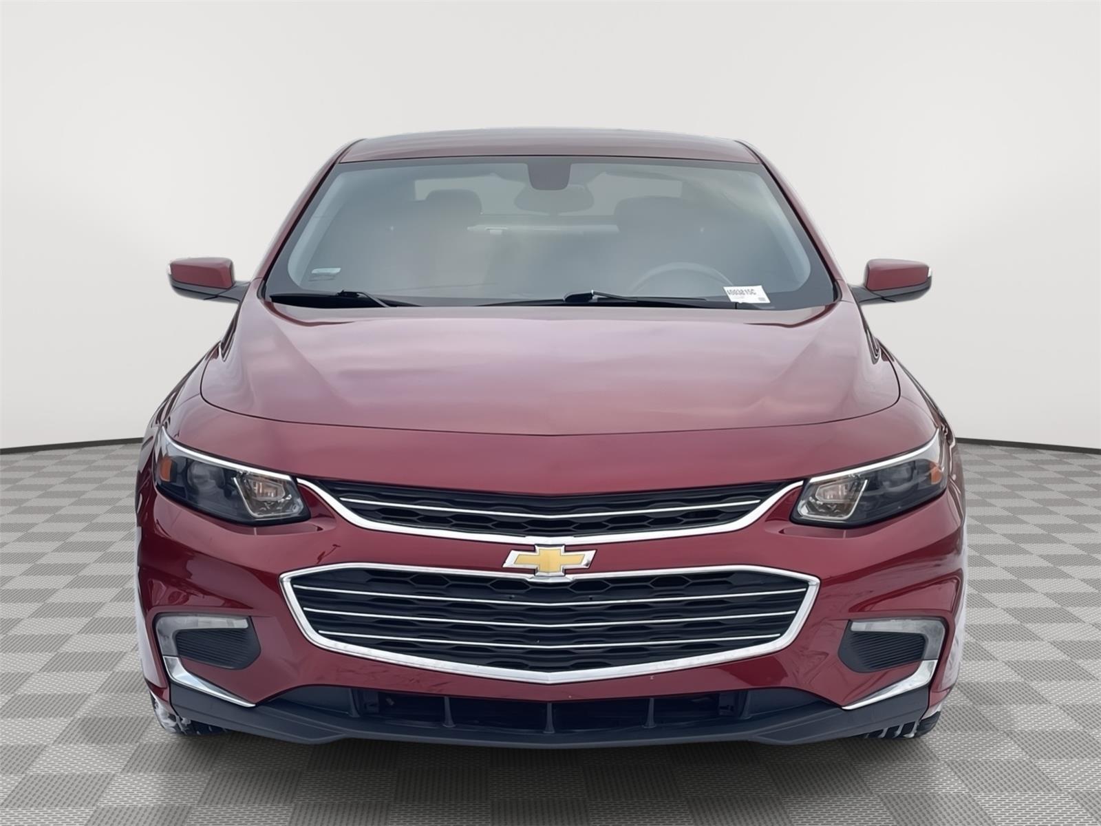 Pre-Owned 2018 Chevrolet Malibu for sale in Lincoln NE