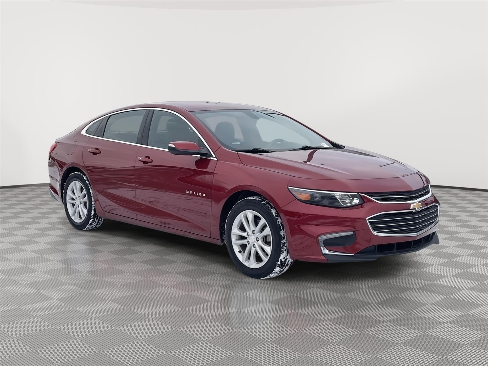 Pre-Owned 2018 Chevrolet Malibu for sale in Lincoln NE