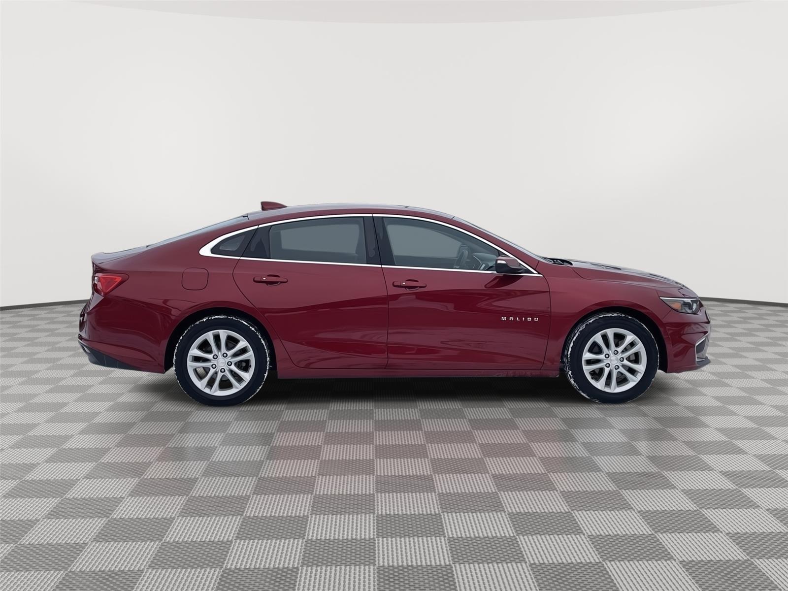 Used 2018 Chevrolet Malibu for sale in Lincoln NE