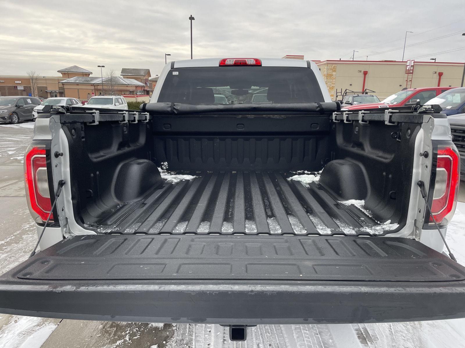 Used 2018 GMC Sierra 1500 for sale in Lincoln NE
