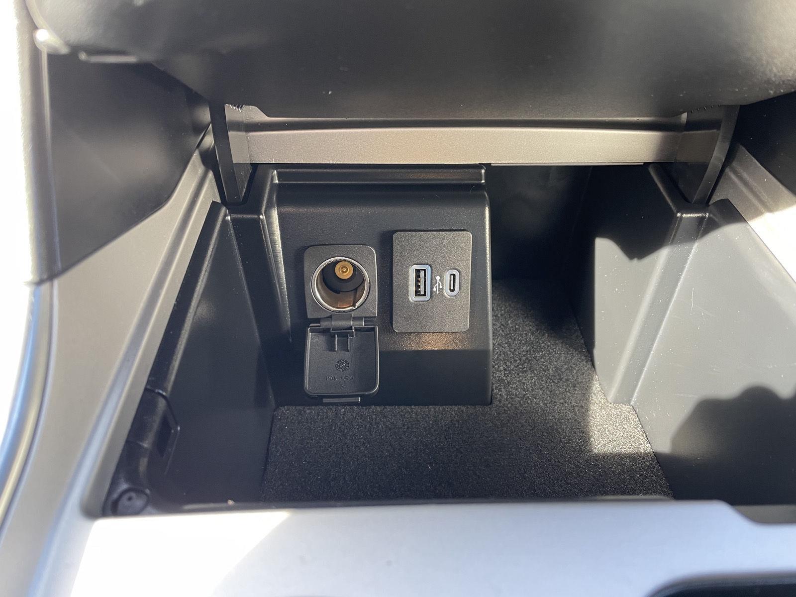 Pre-Owned 2022 Ford Explorer for sale in Lincoln NE