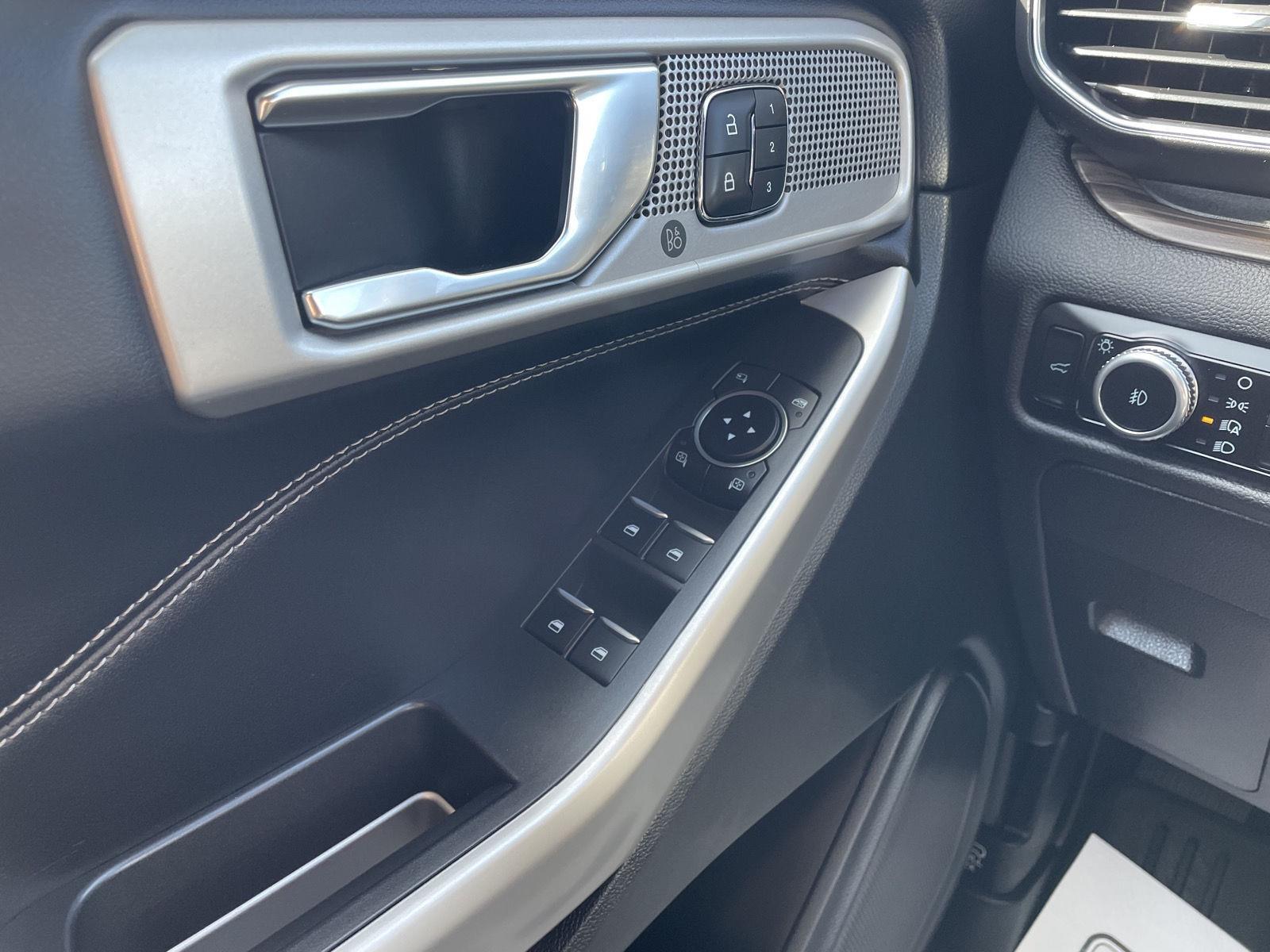 Pre-Owned 2022 Ford Explorer for sale in Lincoln NE