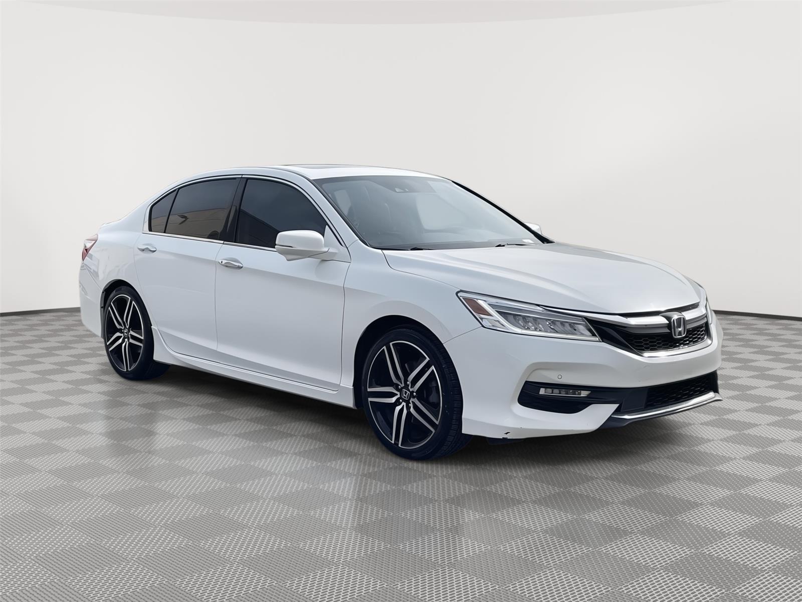 Pre-Owned 2016 Honda Accord Sedan for sale in Lincoln NE