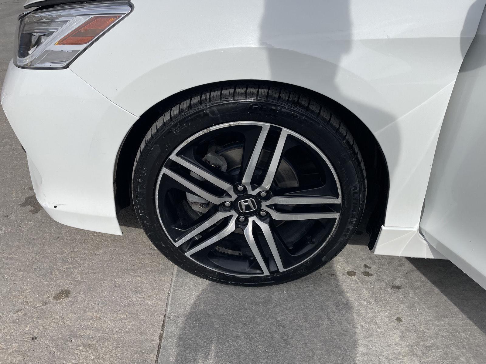 Pre-Owned 2016 Honda Accord Sedan for sale in Lincoln NE