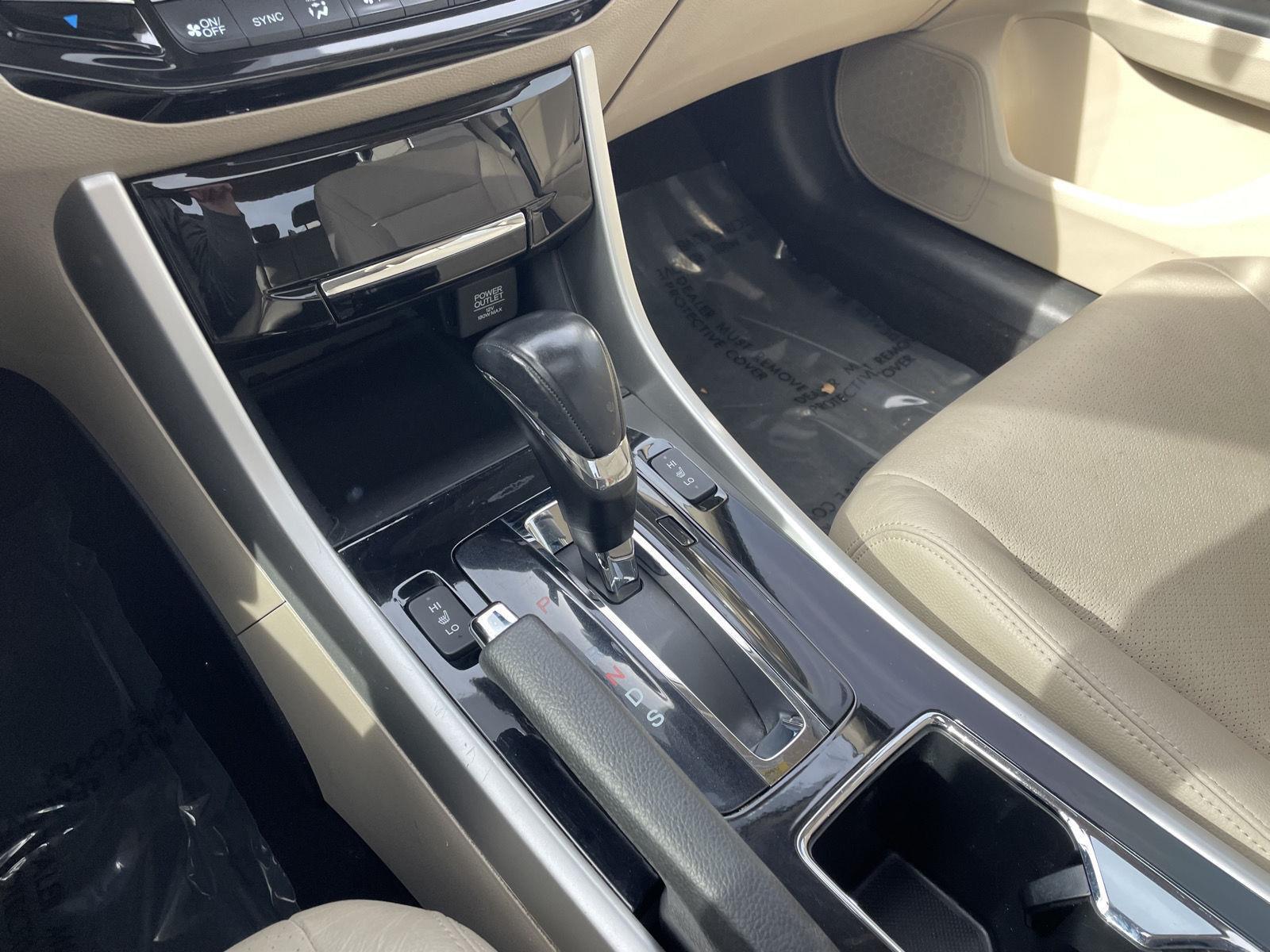 Pre-Owned 2016 Honda Accord Sedan for sale in Lincoln NE