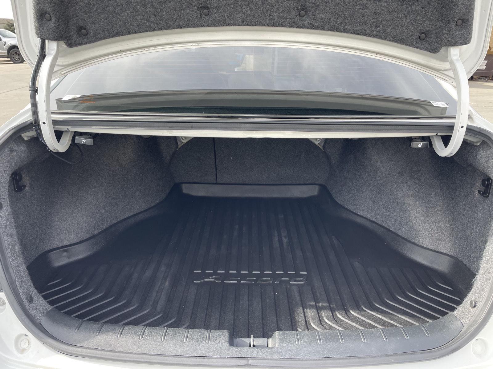 Pre-Owned 2016 Honda Accord Sedan for sale in Lincoln NE