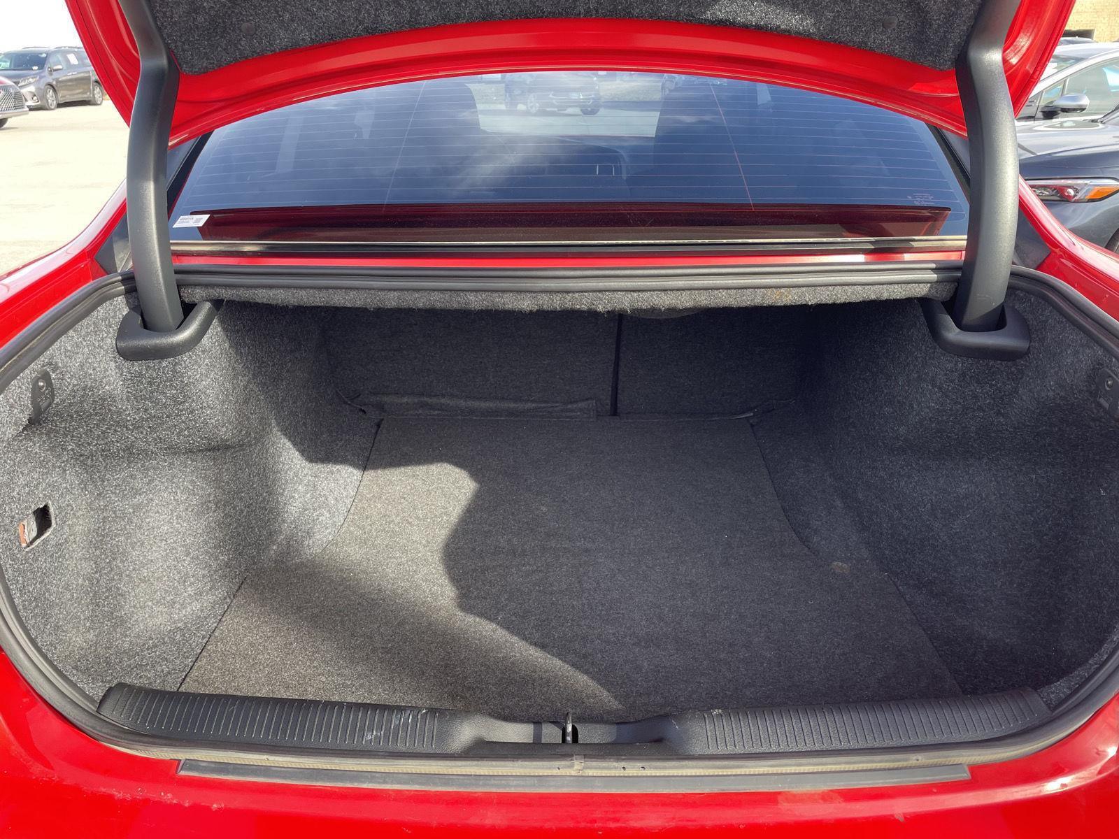 Used 2018 Dodge Charger for sale in Lincoln NE