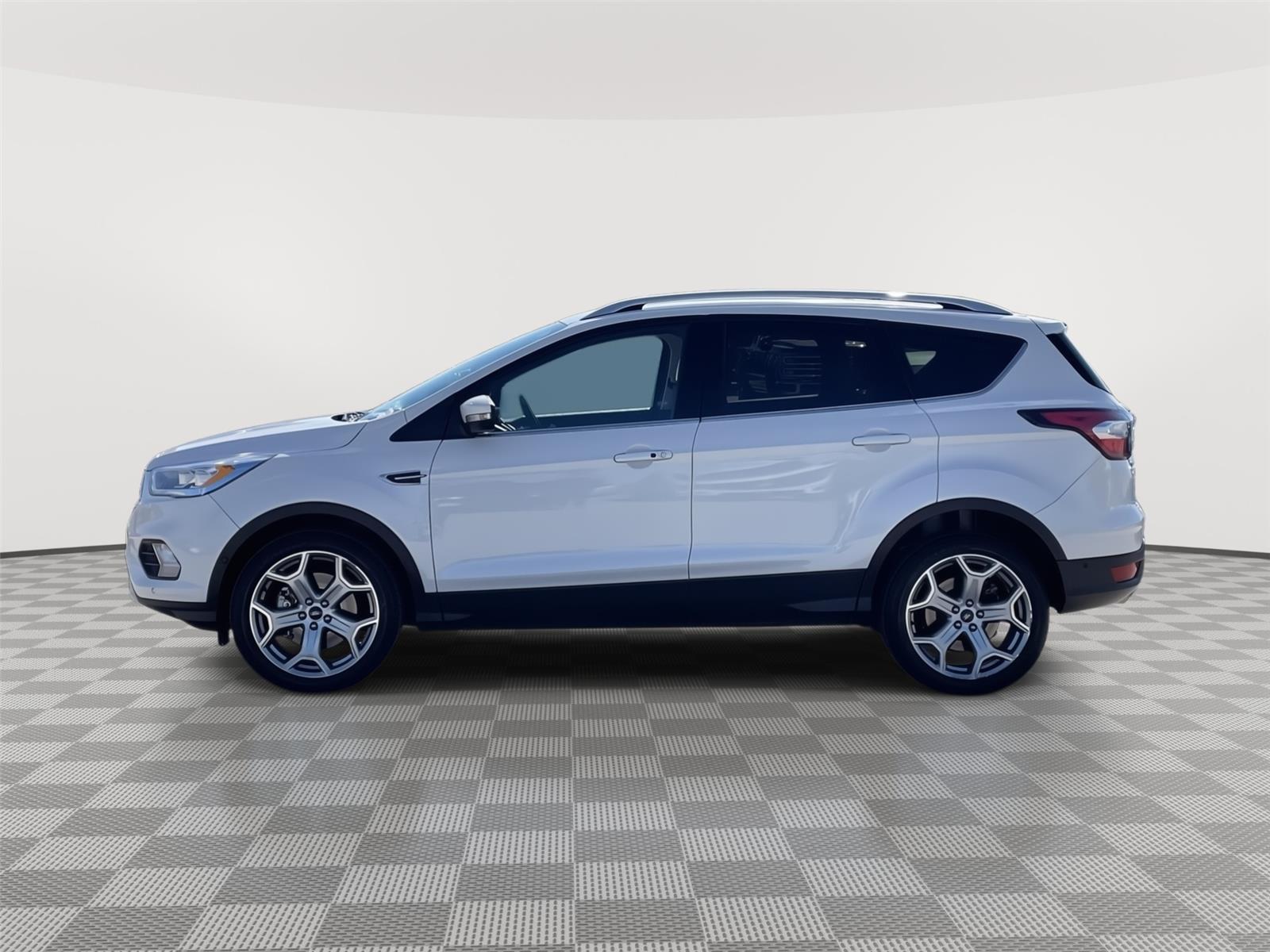 Used 2017 Ford Escape for sale in Lincoln NE