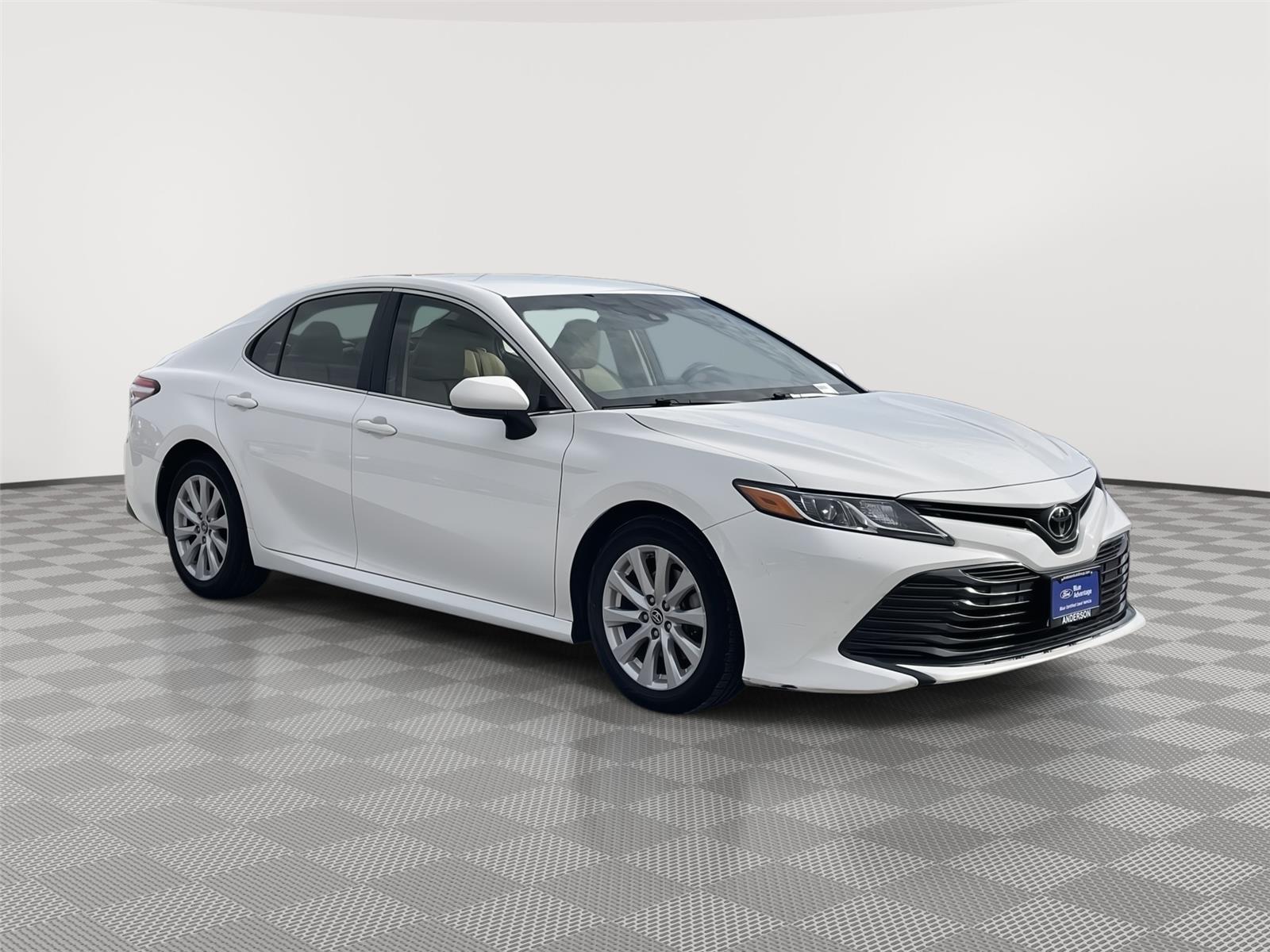 Used 2018 Toyota Camry for sale in Lincoln NE