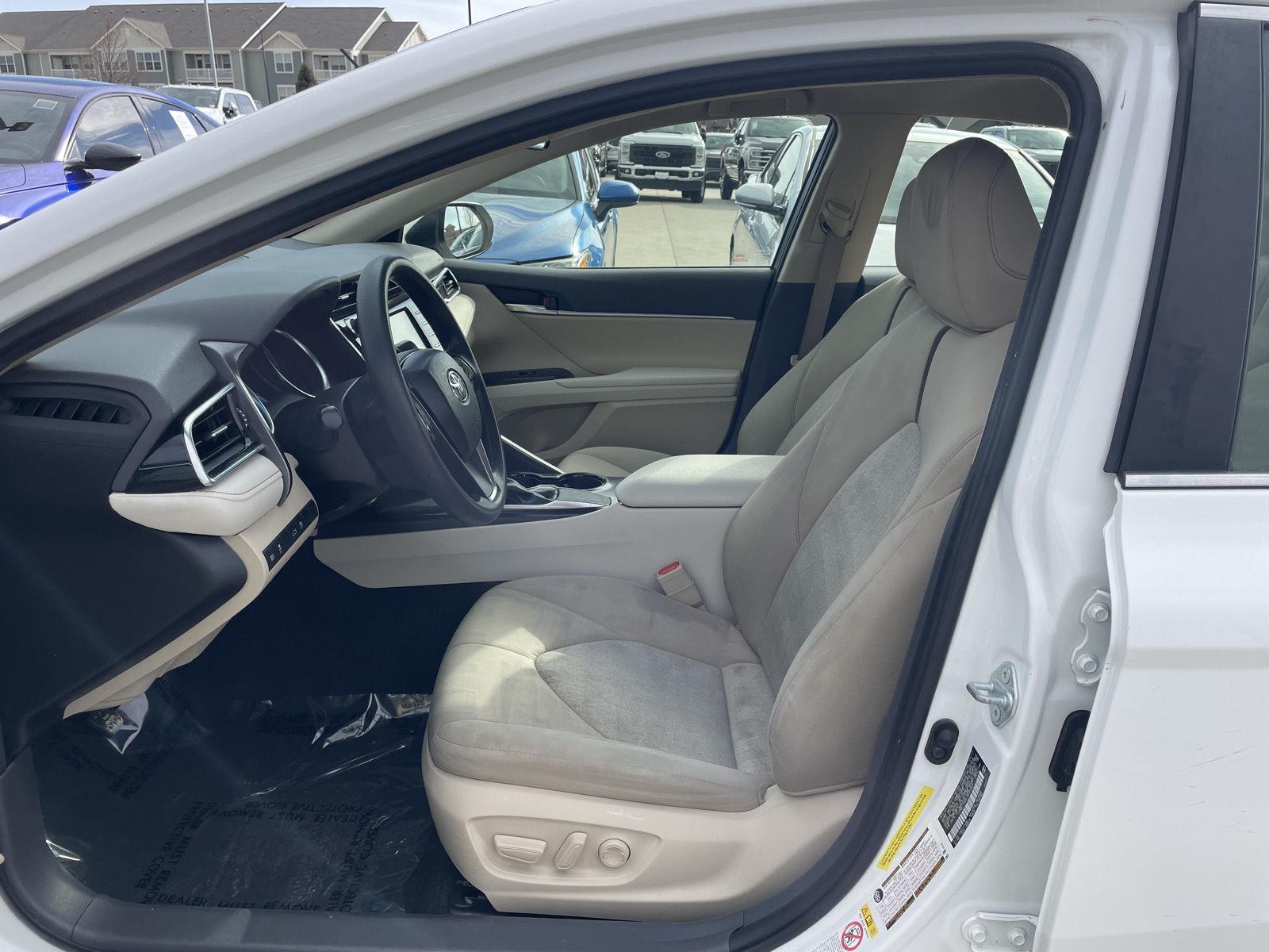 Used 2018 Toyota Camry for sale in Lincoln NE