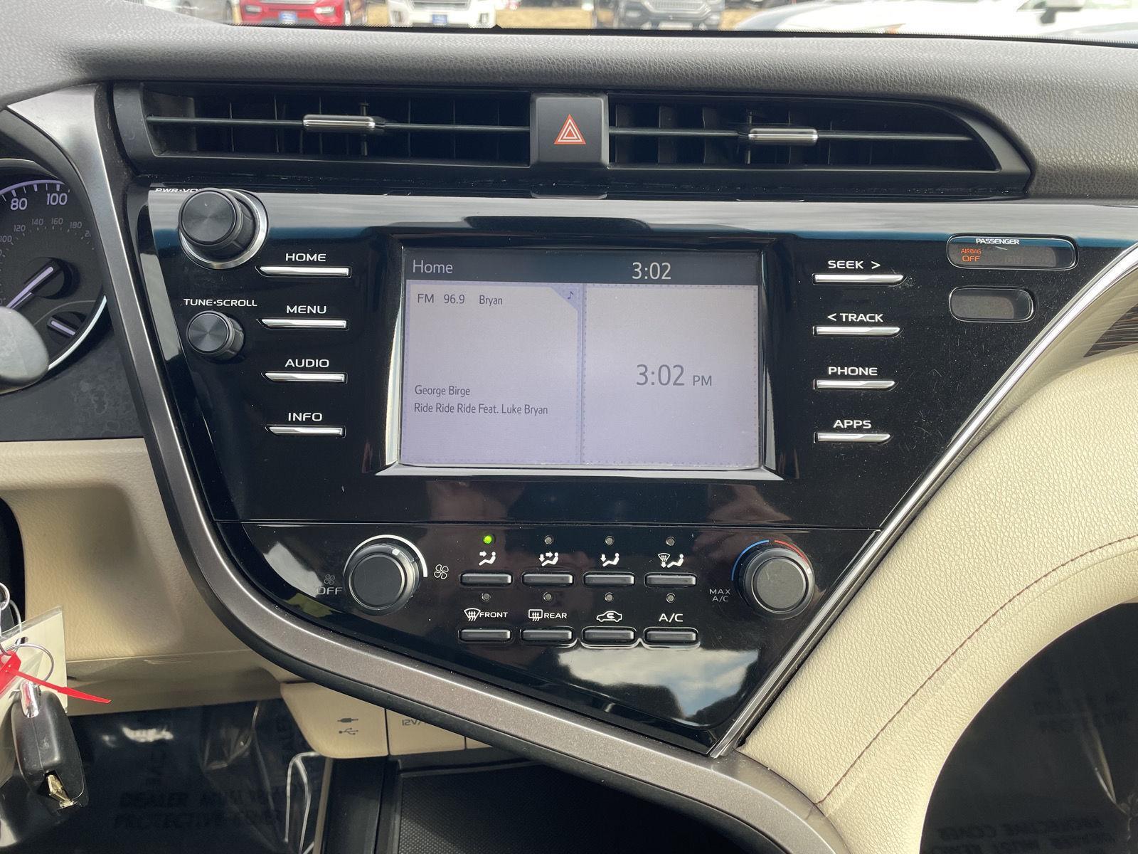 Used 2018 Toyota Camry for sale in Lincoln NE