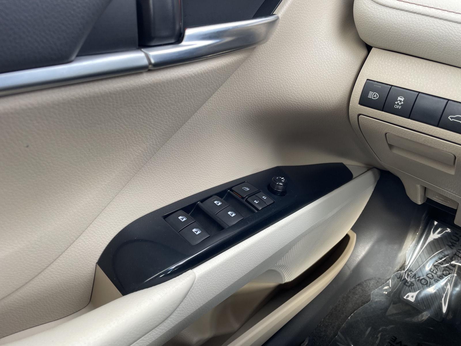 Used 2018 Toyota Camry for sale in Lincoln NE