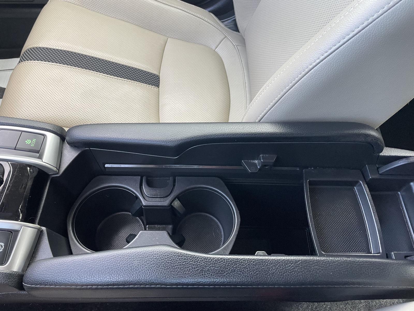 Used 2020 Honda Civic Sedan for sale in Lincoln NE