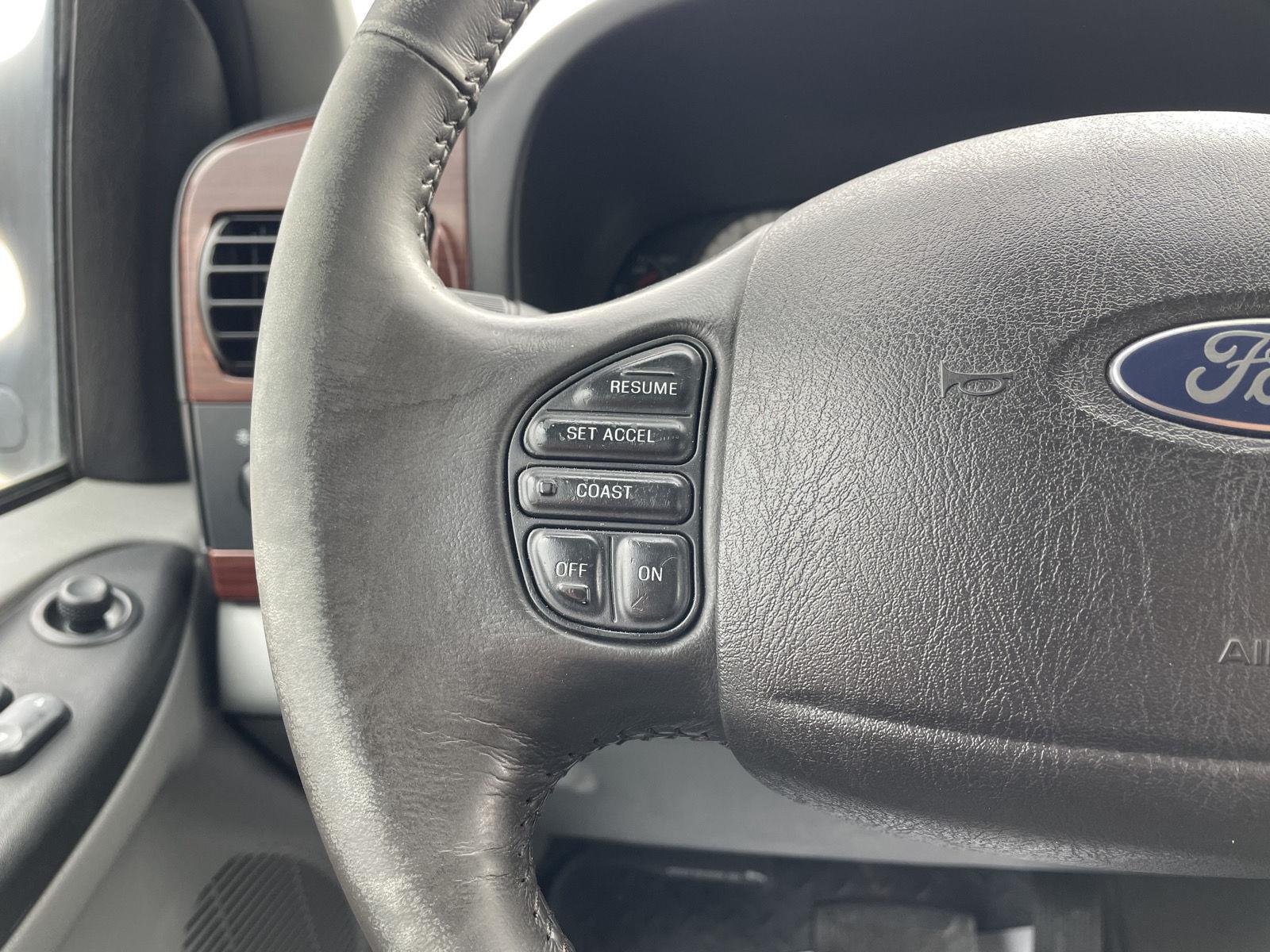 Used 2006 Ford Super Duty F-250 for sale in Lincoln NE