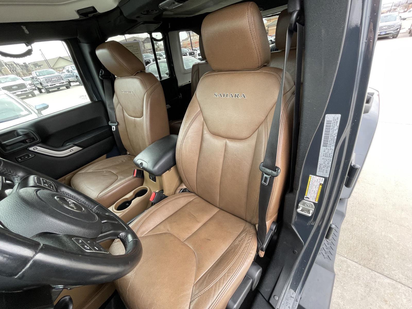 Used 2016 Jeep Wrangler Unlimited for sale in Lincoln NE