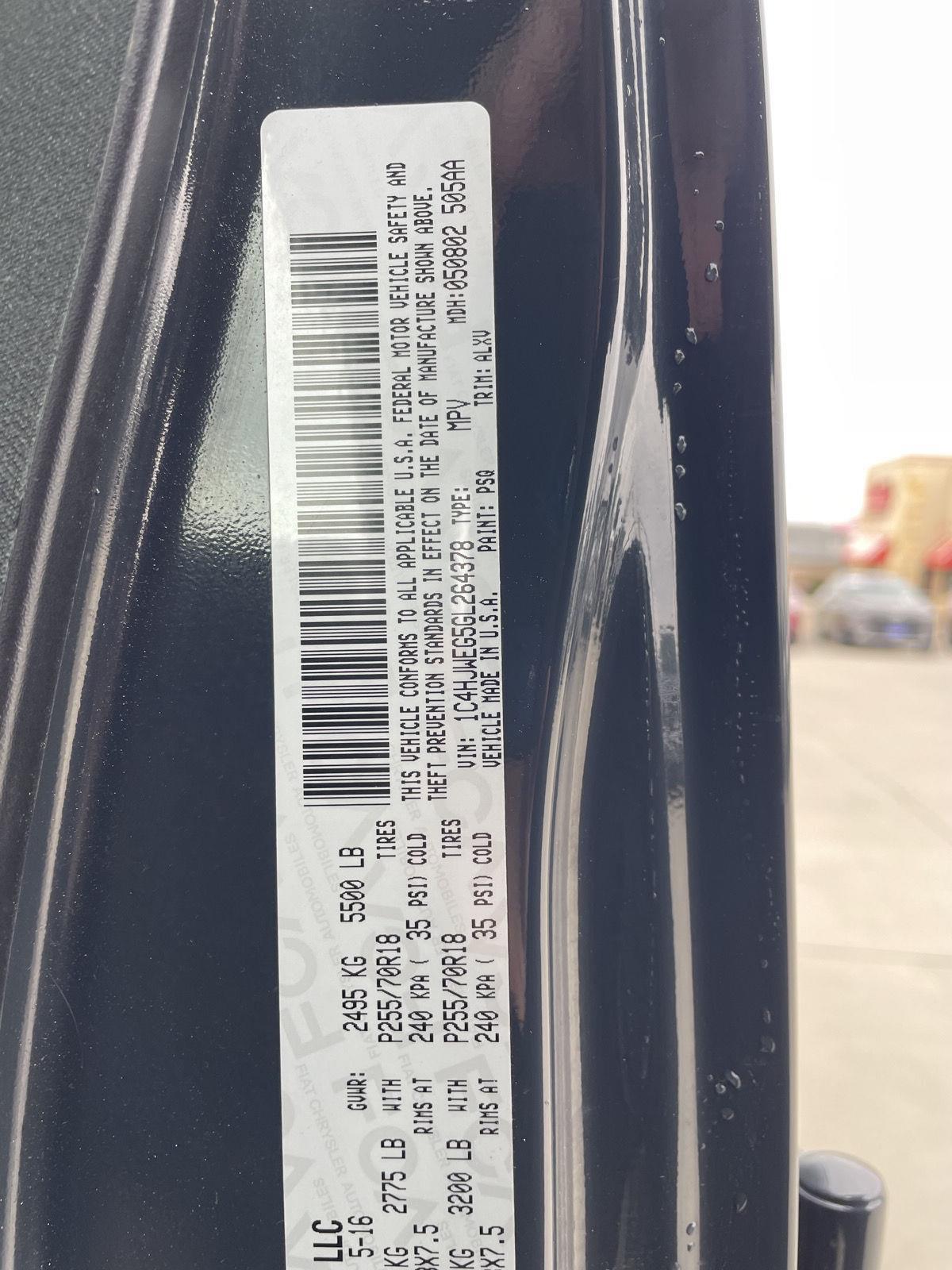 Used 2016 Jeep Wrangler Unlimited for sale in Lincoln NE