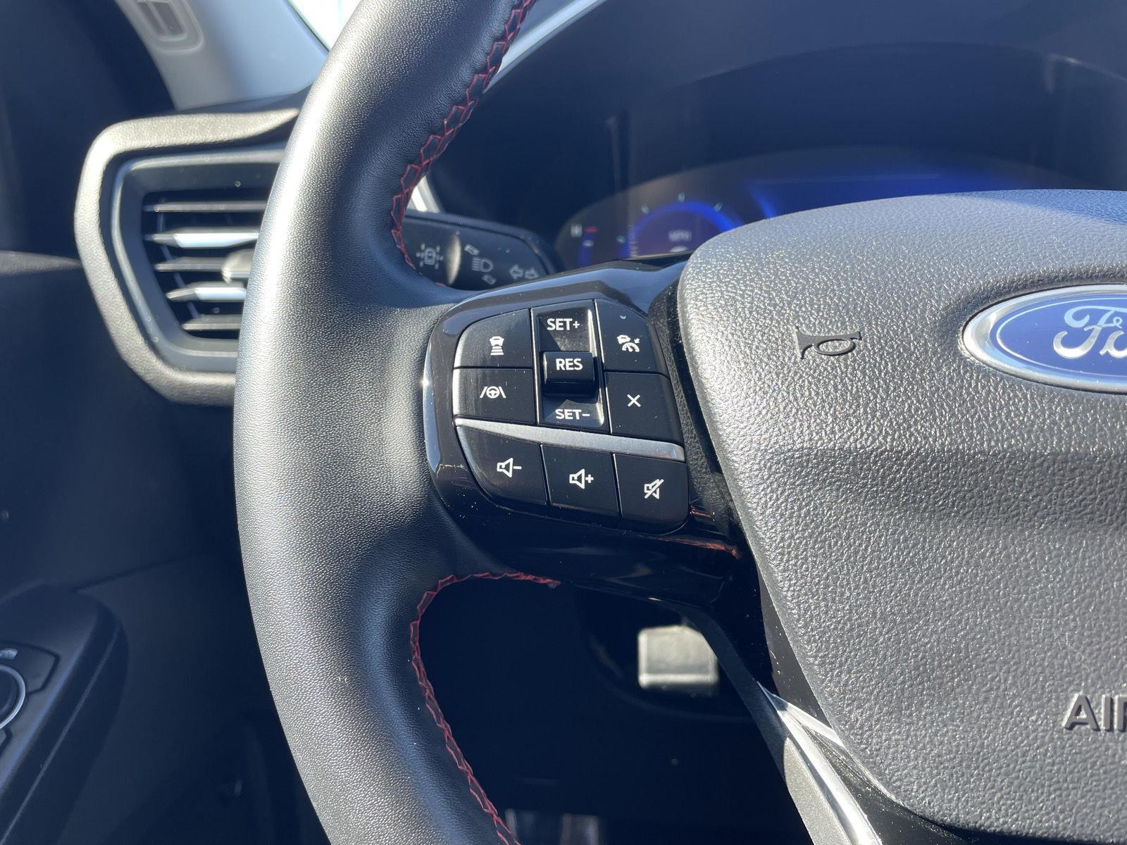 Pre-Owned 2022 Ford Escape for sale in Lincoln NE